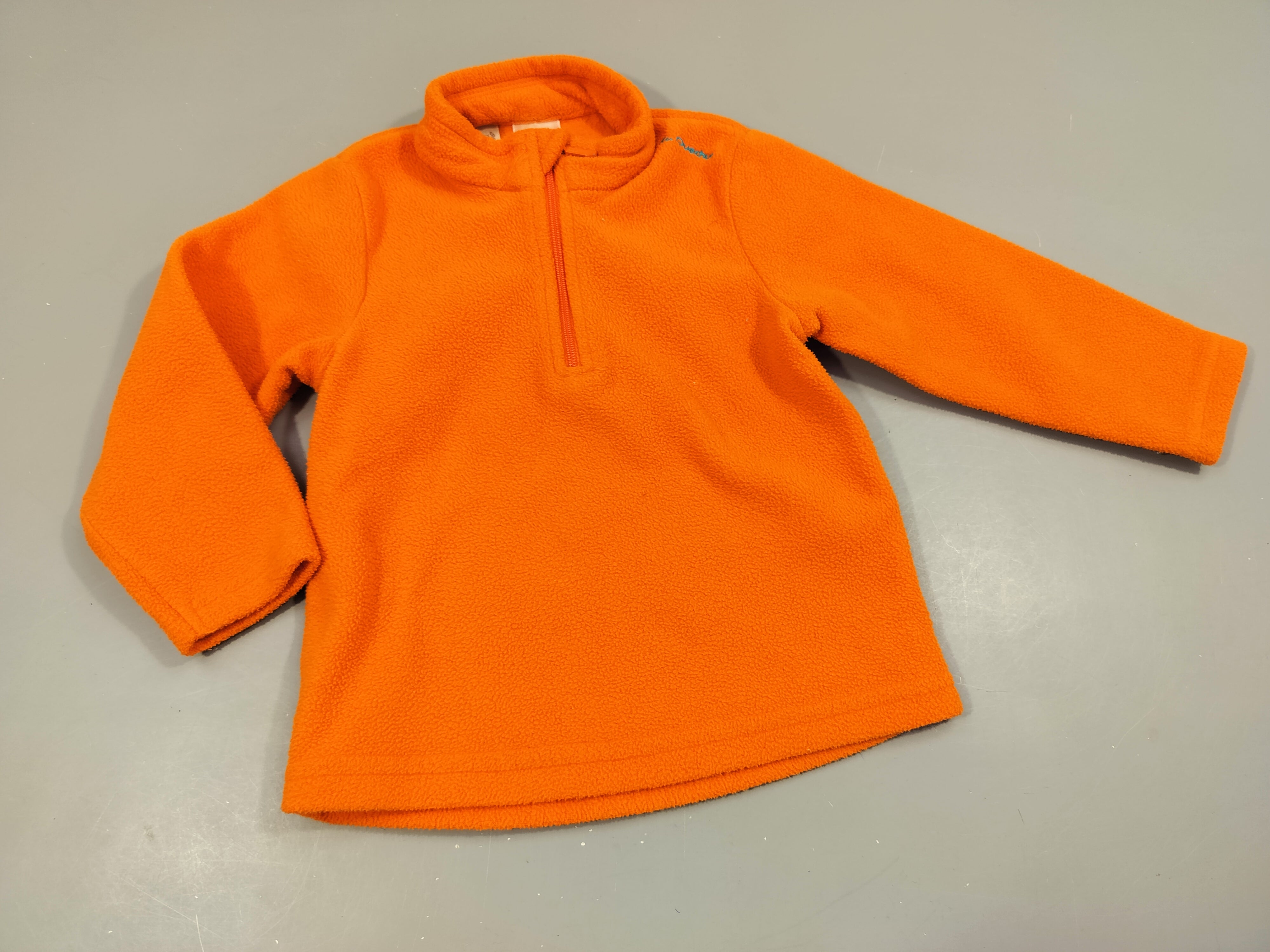 Polar orange avec petit zip 100% polyester