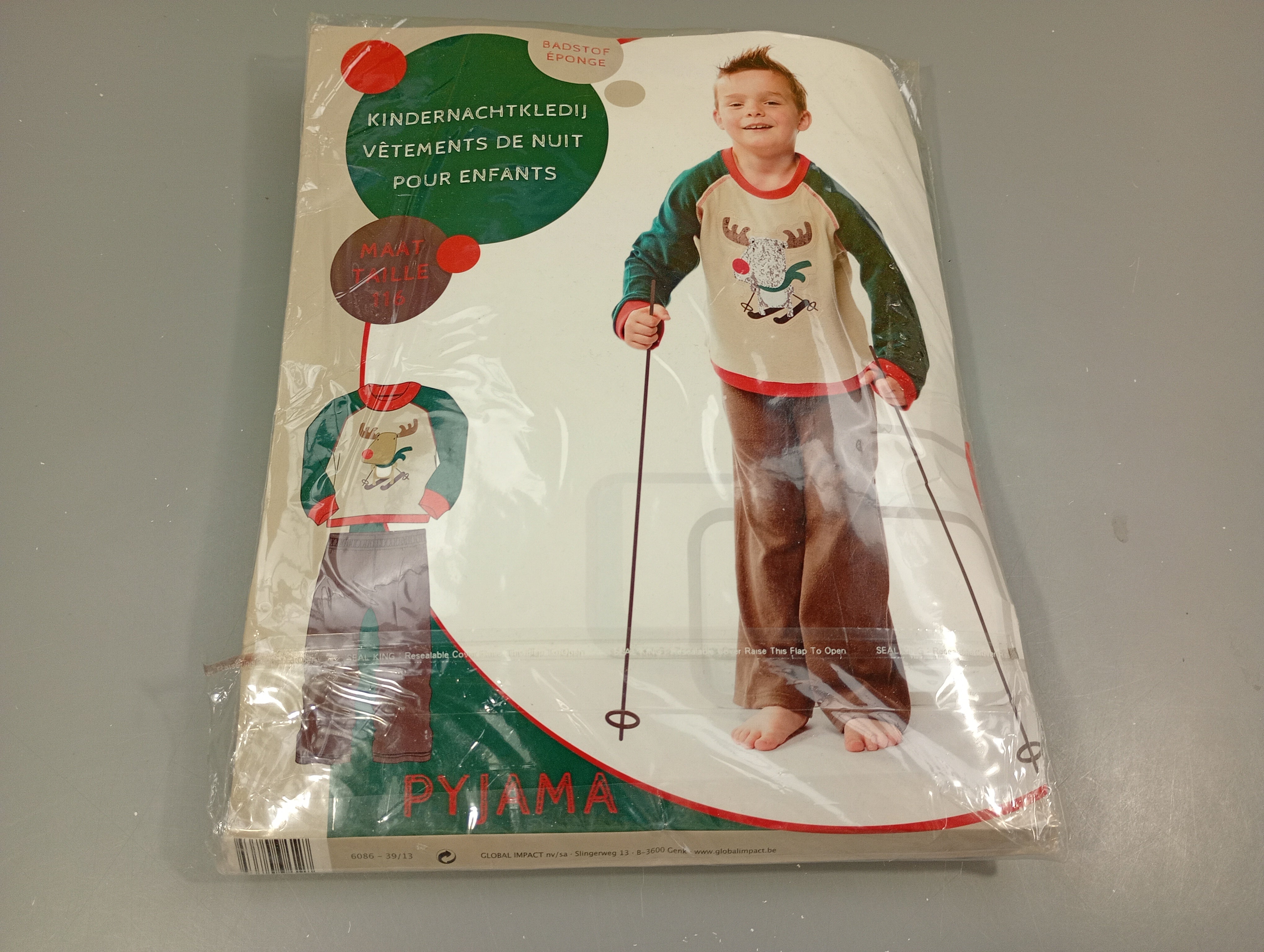 Neuf, pyjama 2pcs éponge brun/vert/ rouge/beige renne de noël