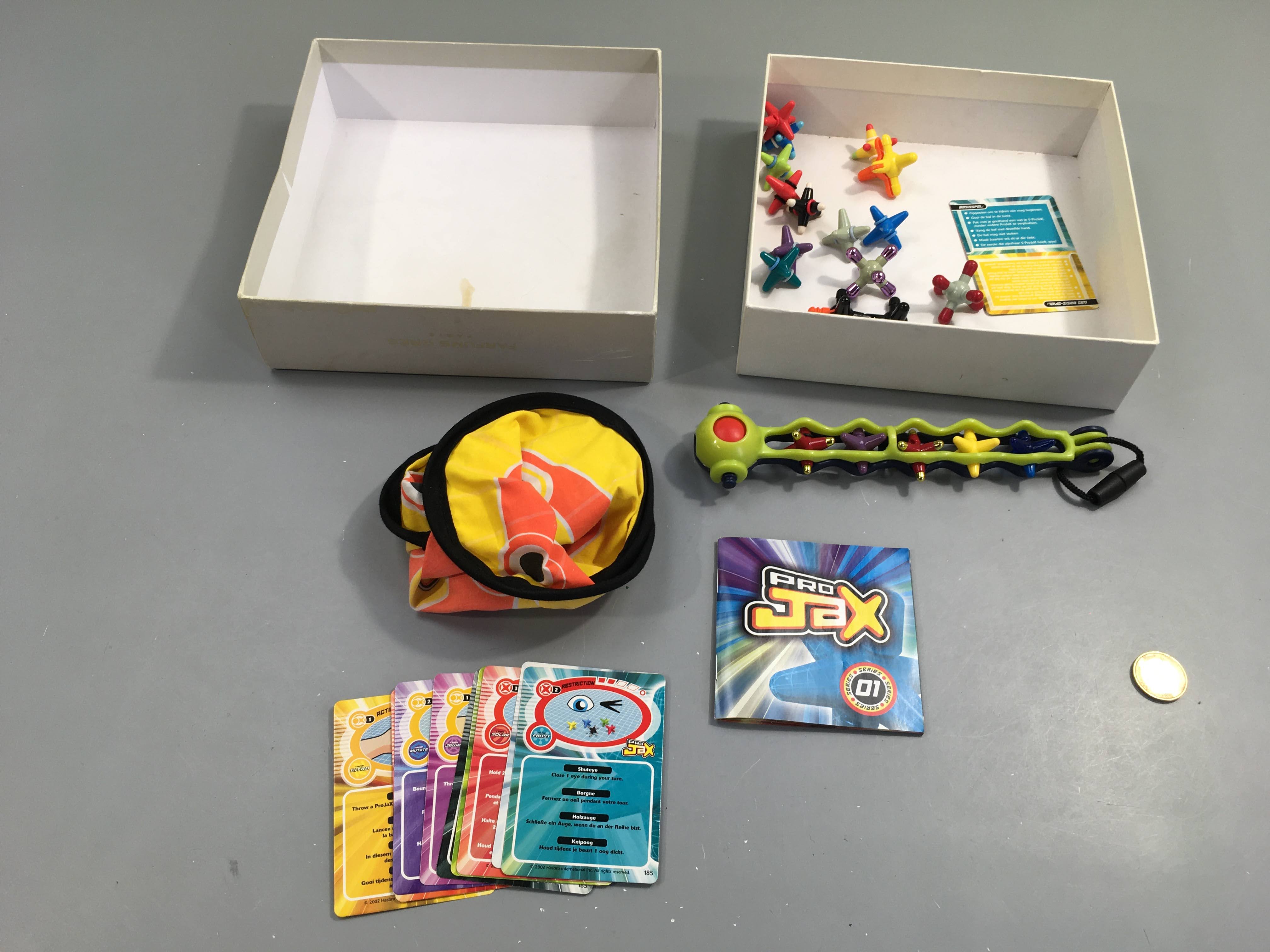 Lot de Pro Jax avec arène de combat pliable