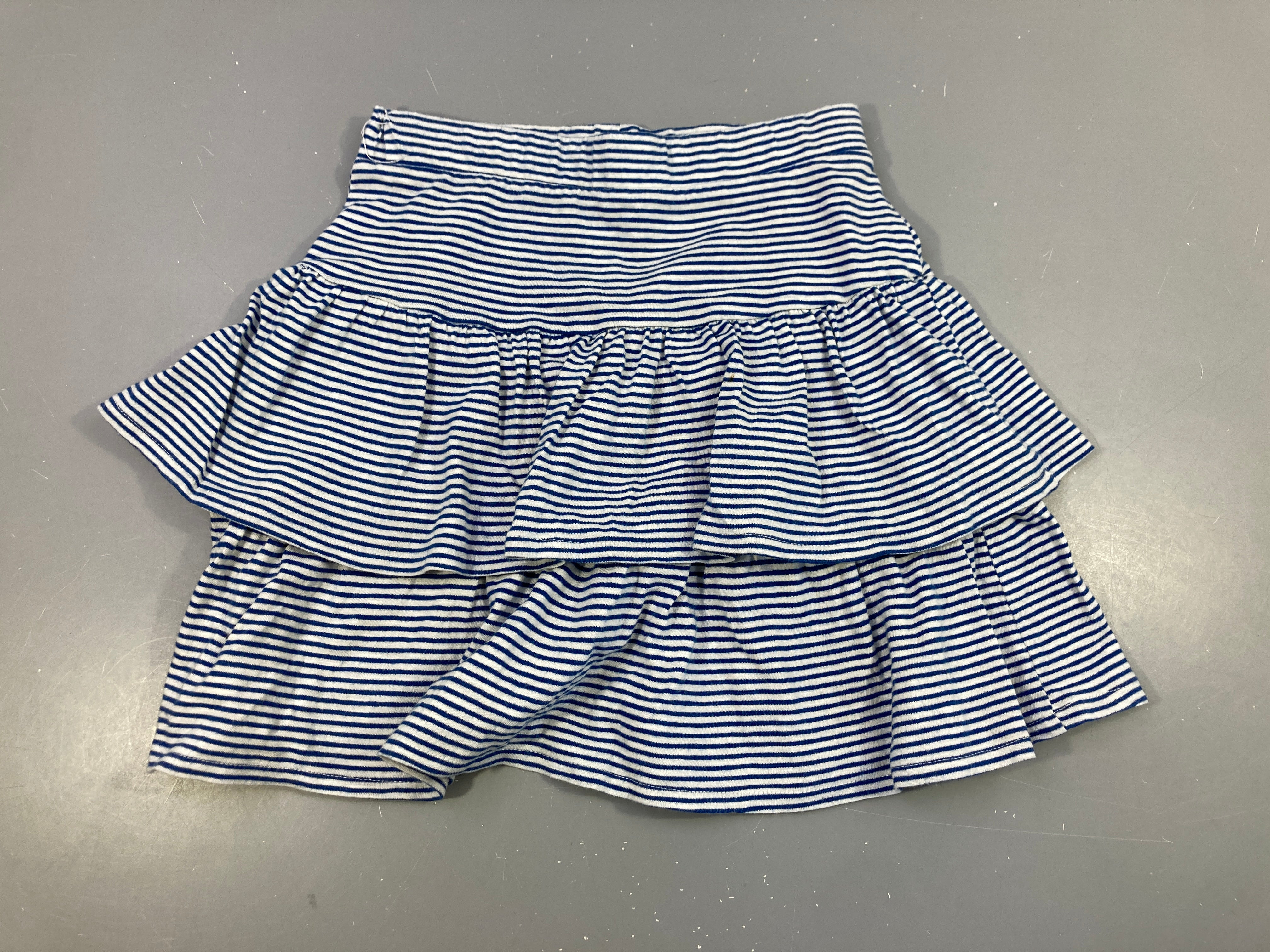 Jupe jersey rayé blanc-bleu volant