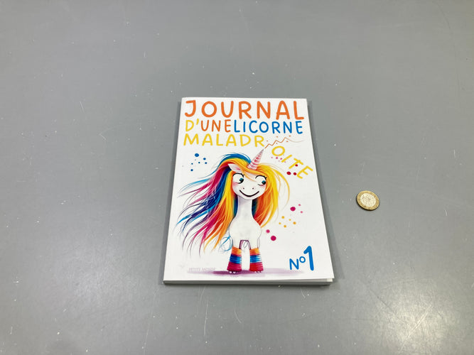 Journal d'une licorne maladroite n°1, Petits Monde, couverture souple, moins cher chez Petit Kiwi