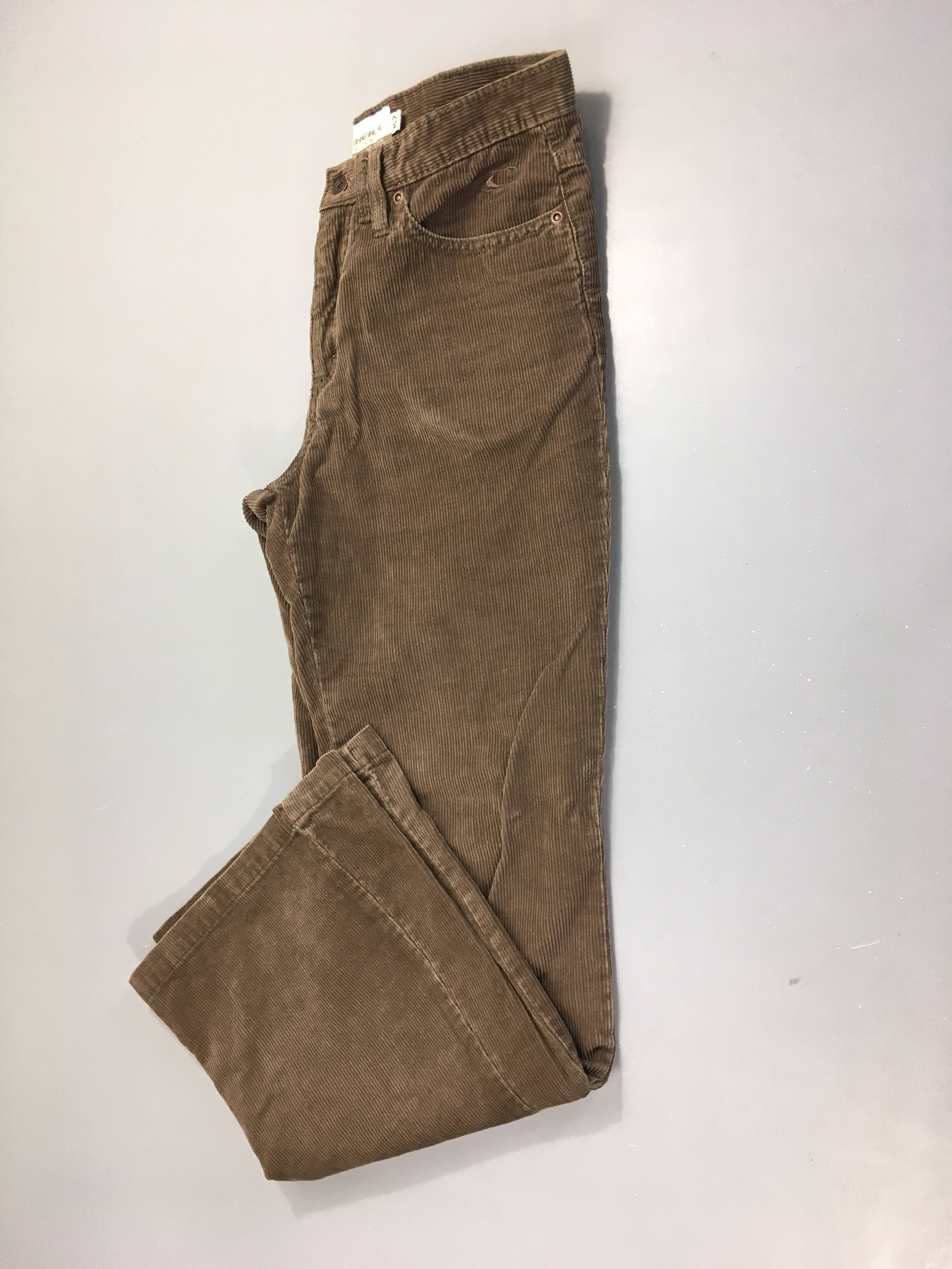 Pantalon velours côtelé brun évasé