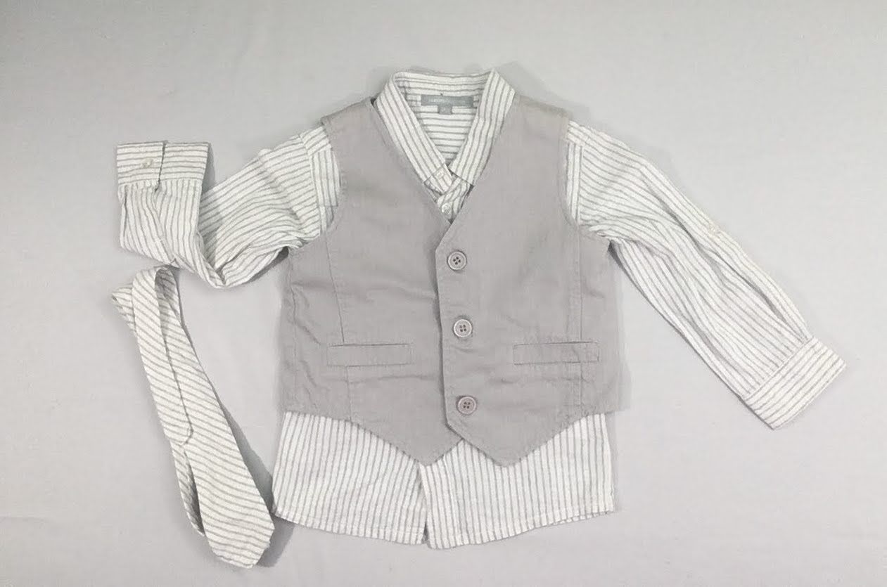 Ensemble, chemise ml  blanche  lignée greige avec cravatte assortie + gilet s.m greige
