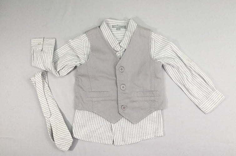 Ensemble, chemise ml  blanche  lignée greige avec cravatte assortie + gilet s.m greige, moins cher chez Petit Kiwi