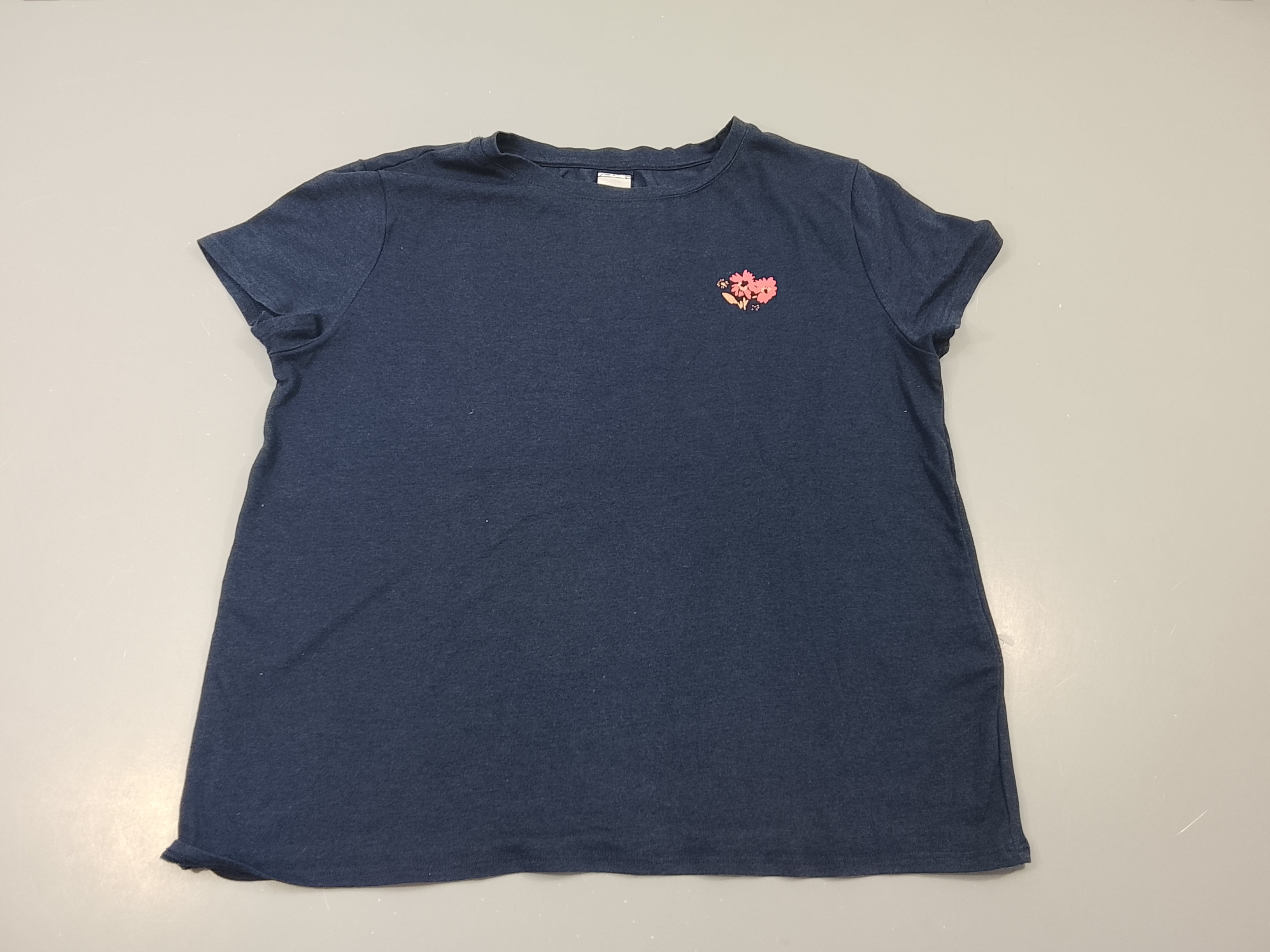 T-shirt m.c bleu marine, petites fleurs