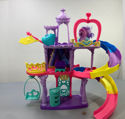 Château Rainbow de Princesse Twilight Sparkle, accessoires et 1 poney, My Little Pony, moins cher chez Petit Kiwi