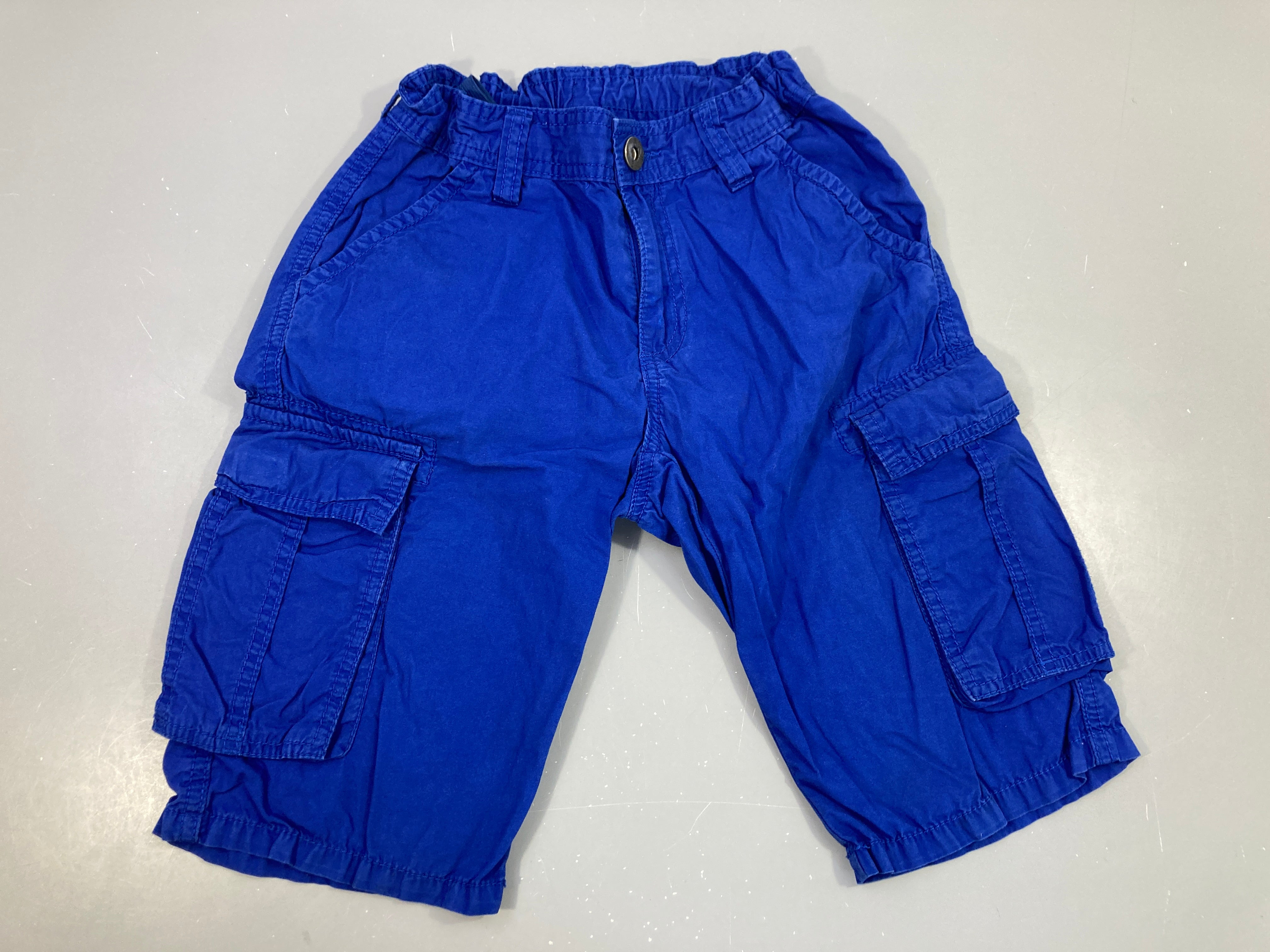 Bermuda poches latérales bleu Tache poche arrière