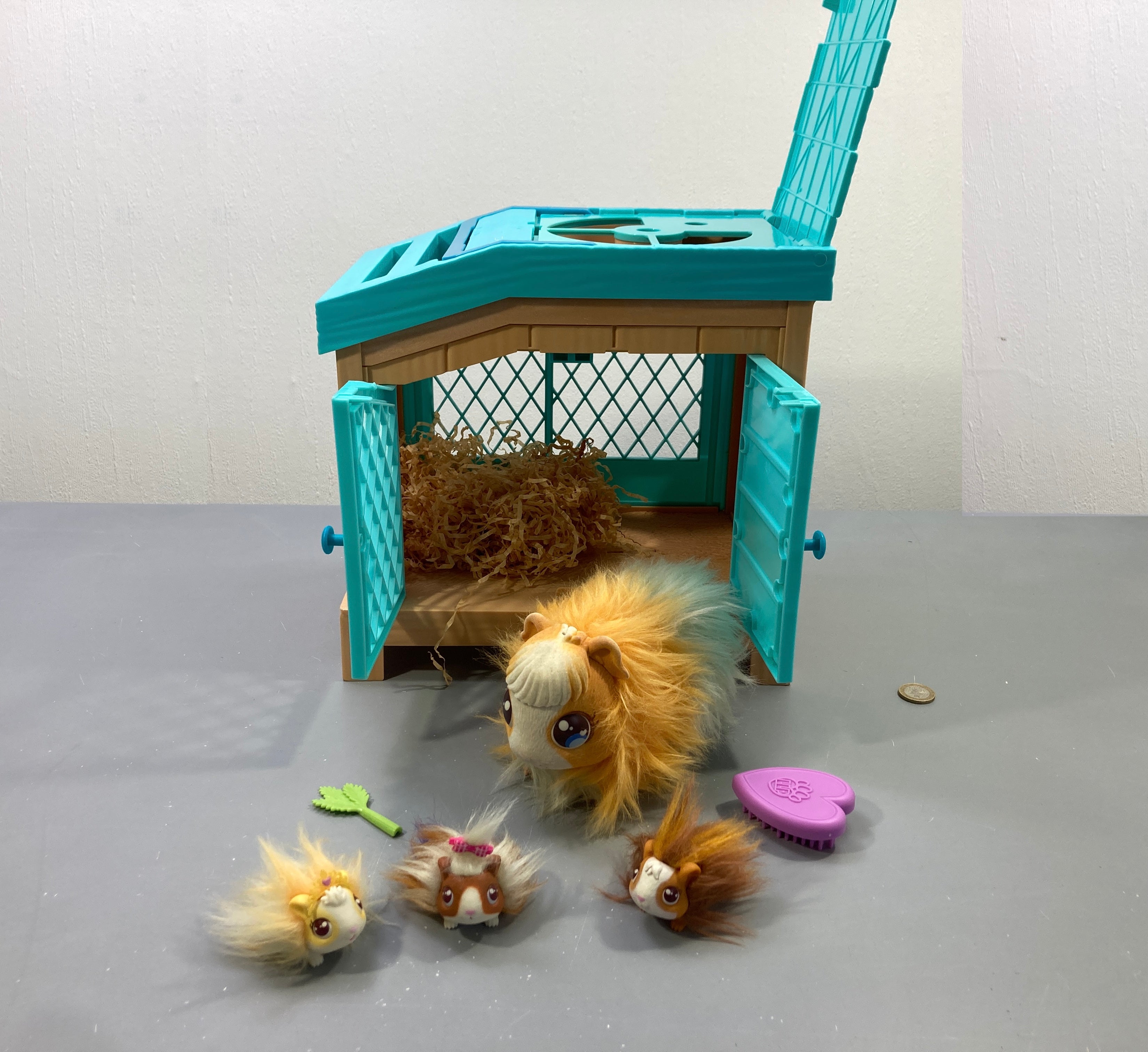 Cochon d'Inde interactif et clapier turquoise, Little Live Pets
