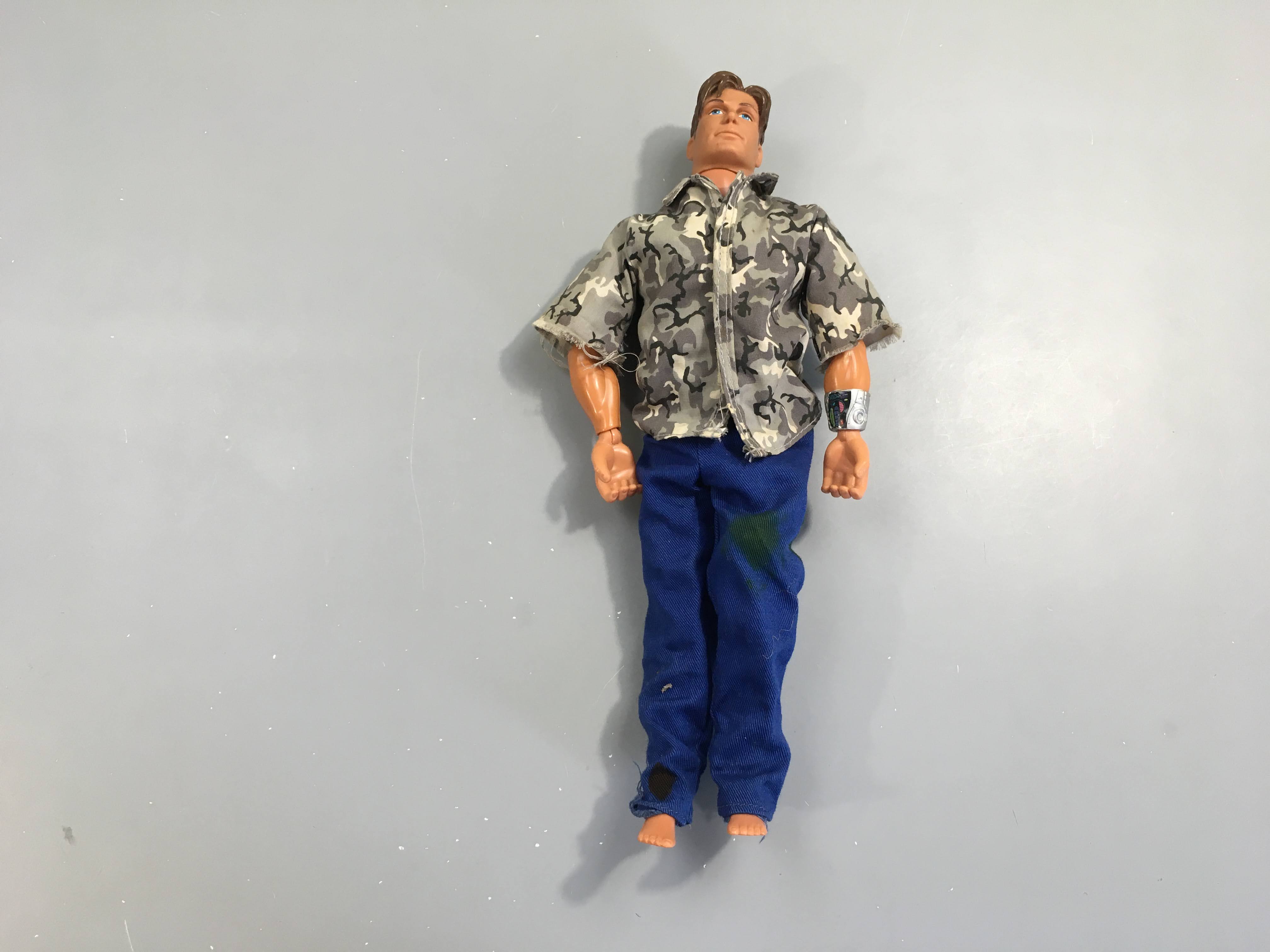 Action Men-Tache d'encre sur jeans