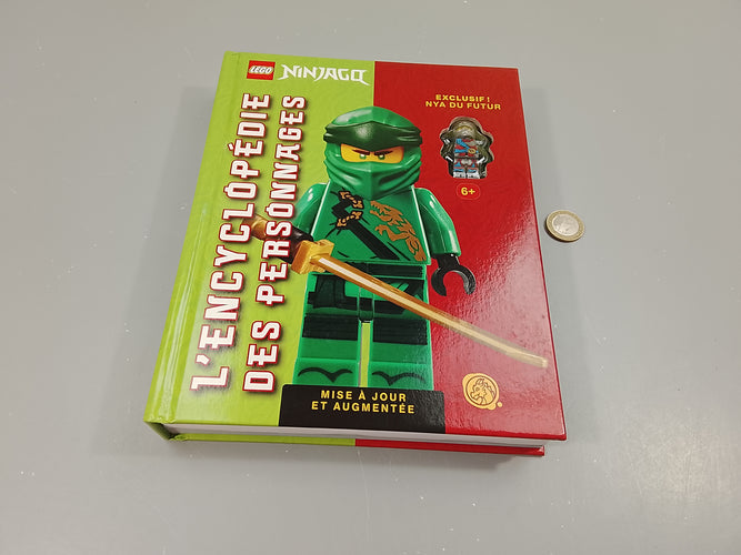 L'encyclopédie des personnages Ninajago + figurine Nya du futur  + 6a, moins cher chez Petit Kiwi