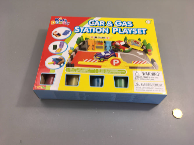 Neuf-Car & Gas Station Playset Plasticine +3a, moins cher chez Petit Kiwi