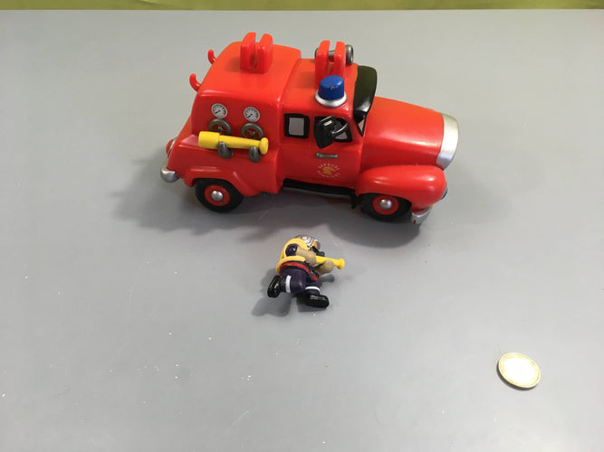 Camion de pompier avec personnage-sans echelle, moins cher chez Petit Kiwi