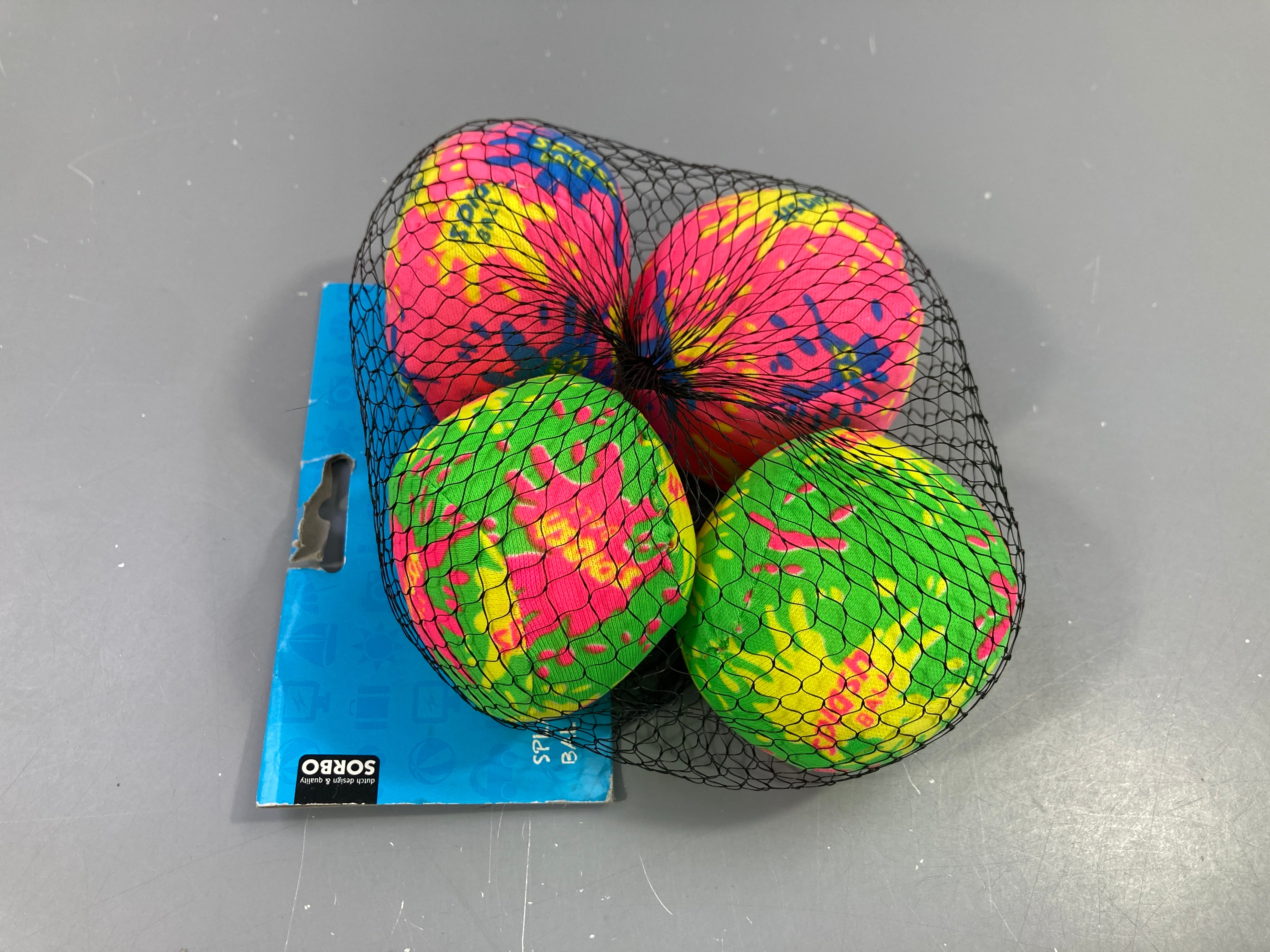 Neuf- 4 Splash Ball