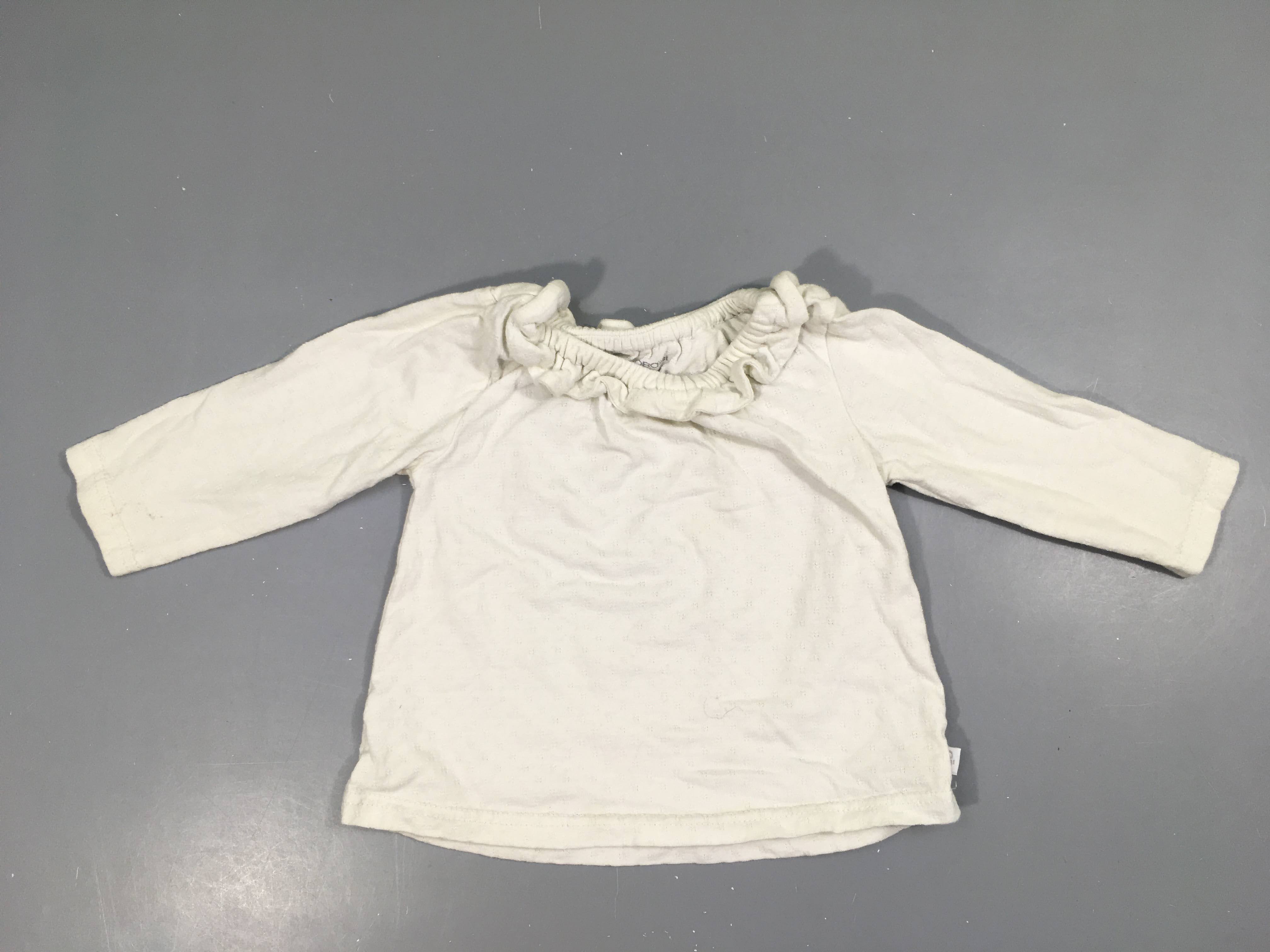 T-shirt m.l blanc texturé froufrou col