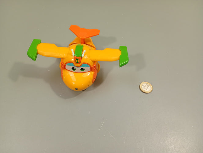 Super Wings jaune transformable  d' avion en robot, moins cher chez Petit Kiwi