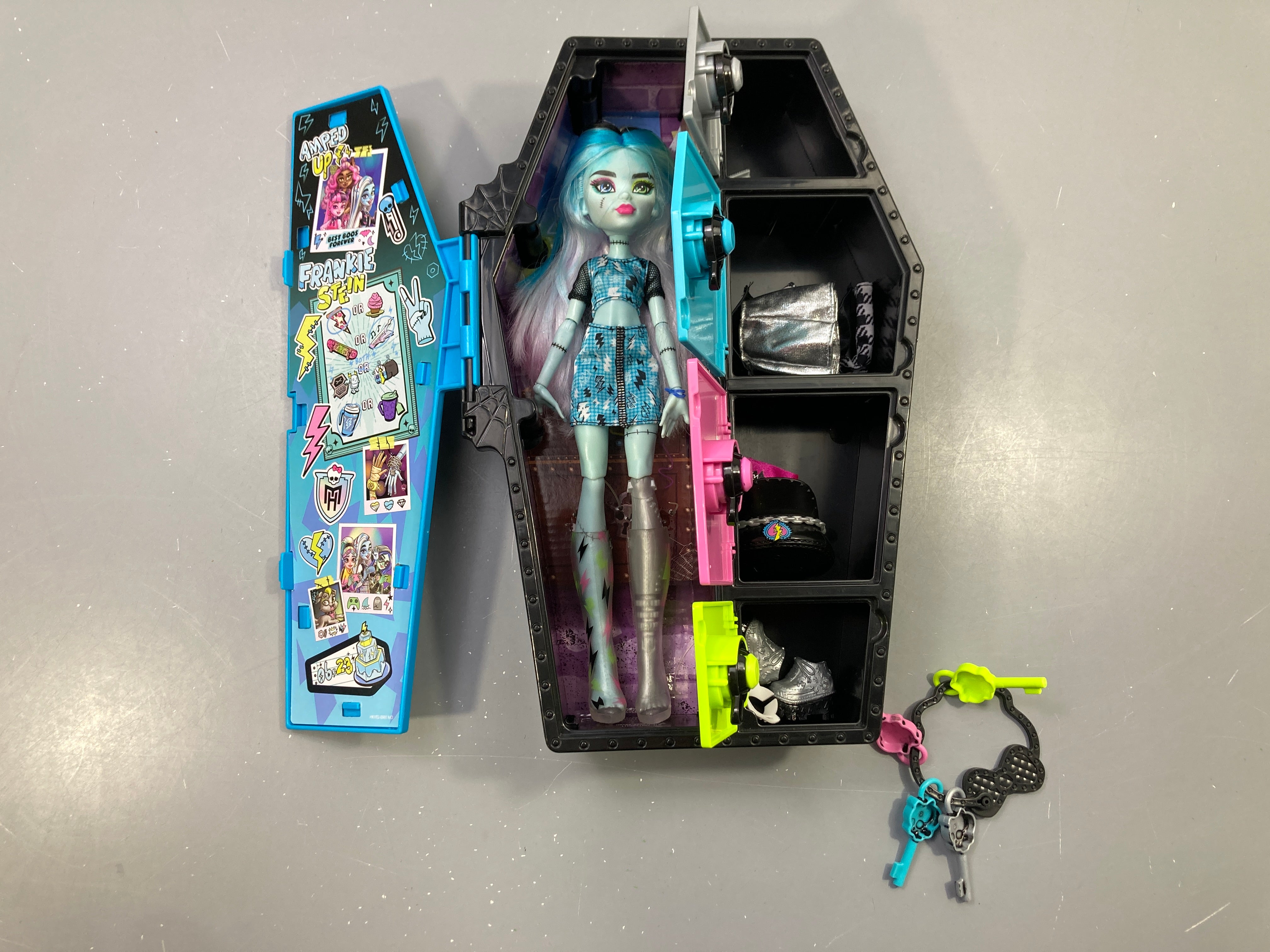 Coffret Monster High Monstrueux Secrets (Skulltimate Secrets) Frankie Stein