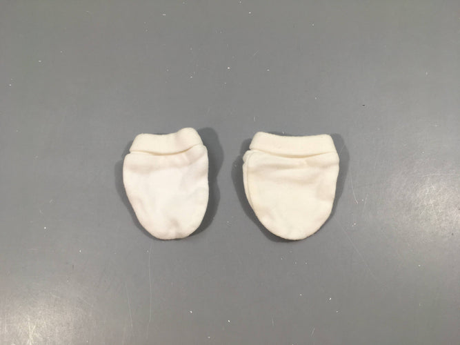 Moufles de naissance blanches, moins cher chez Petit Kiwi