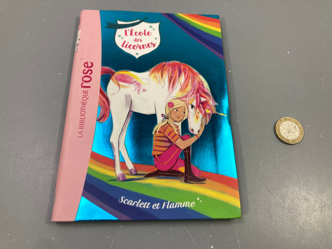 Livre L'École des licornes, Scarlett et Flamme, Bibliothèque rose, moins cher chez Petit Kiwi