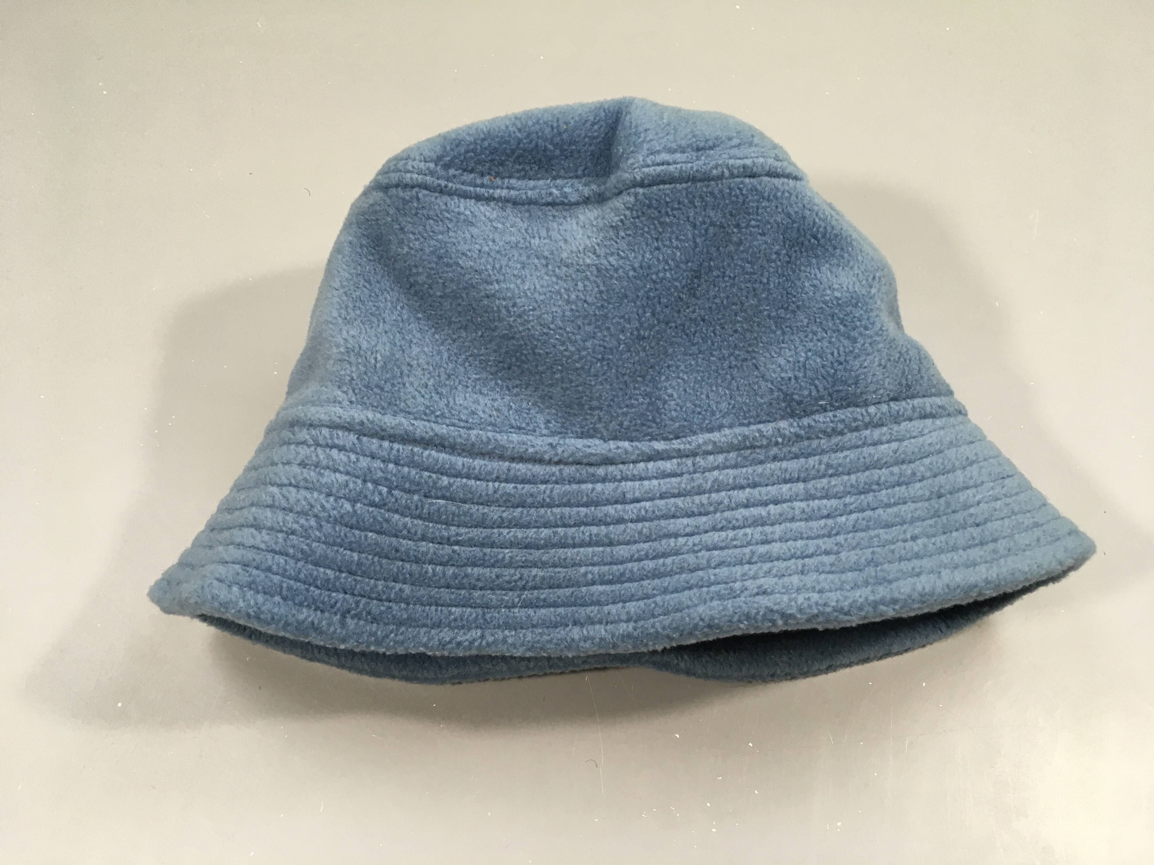 Bonnet Damart bleu 57-58cm