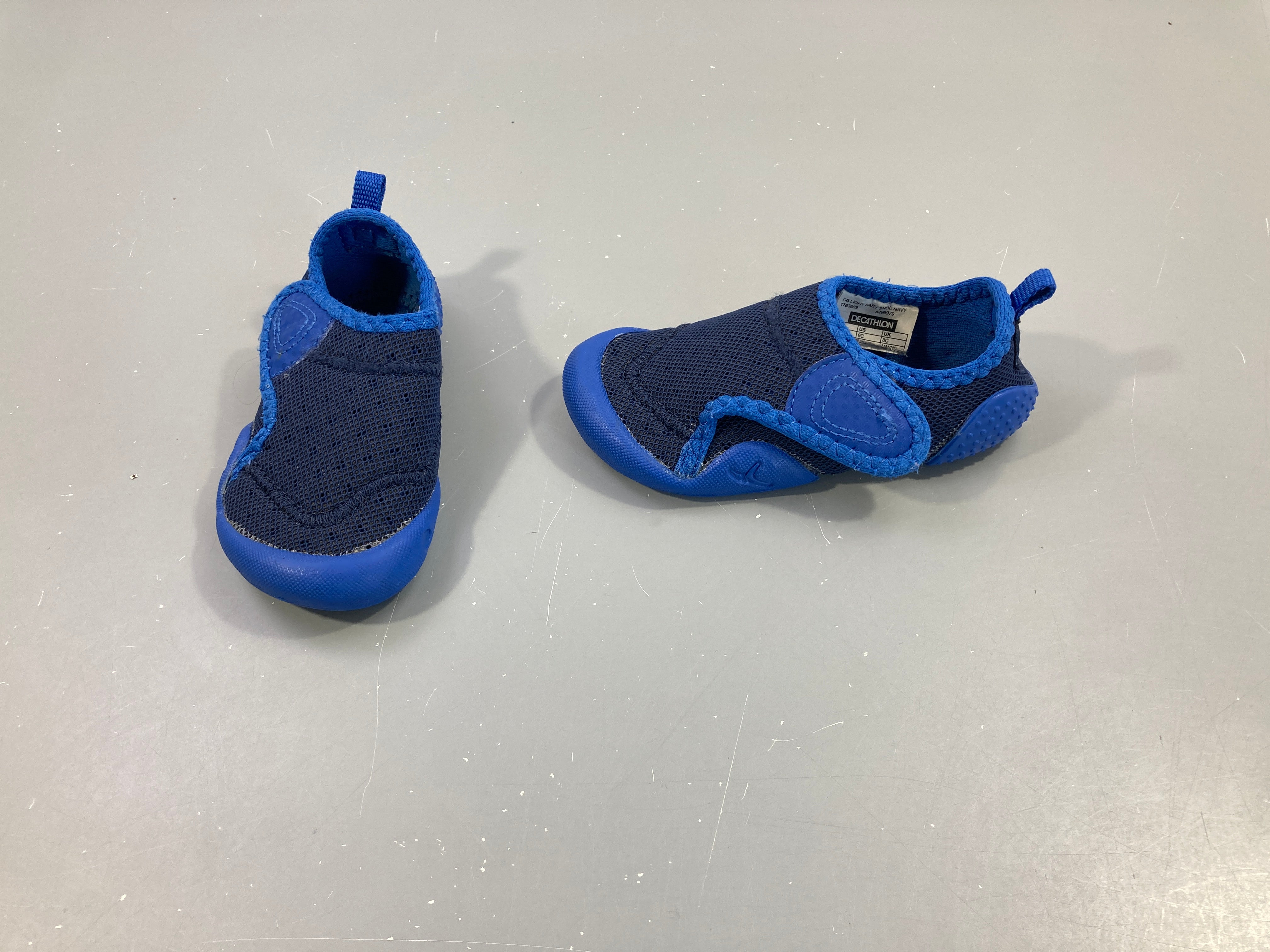 Chaussons de gym bleu marine/bleu, 26