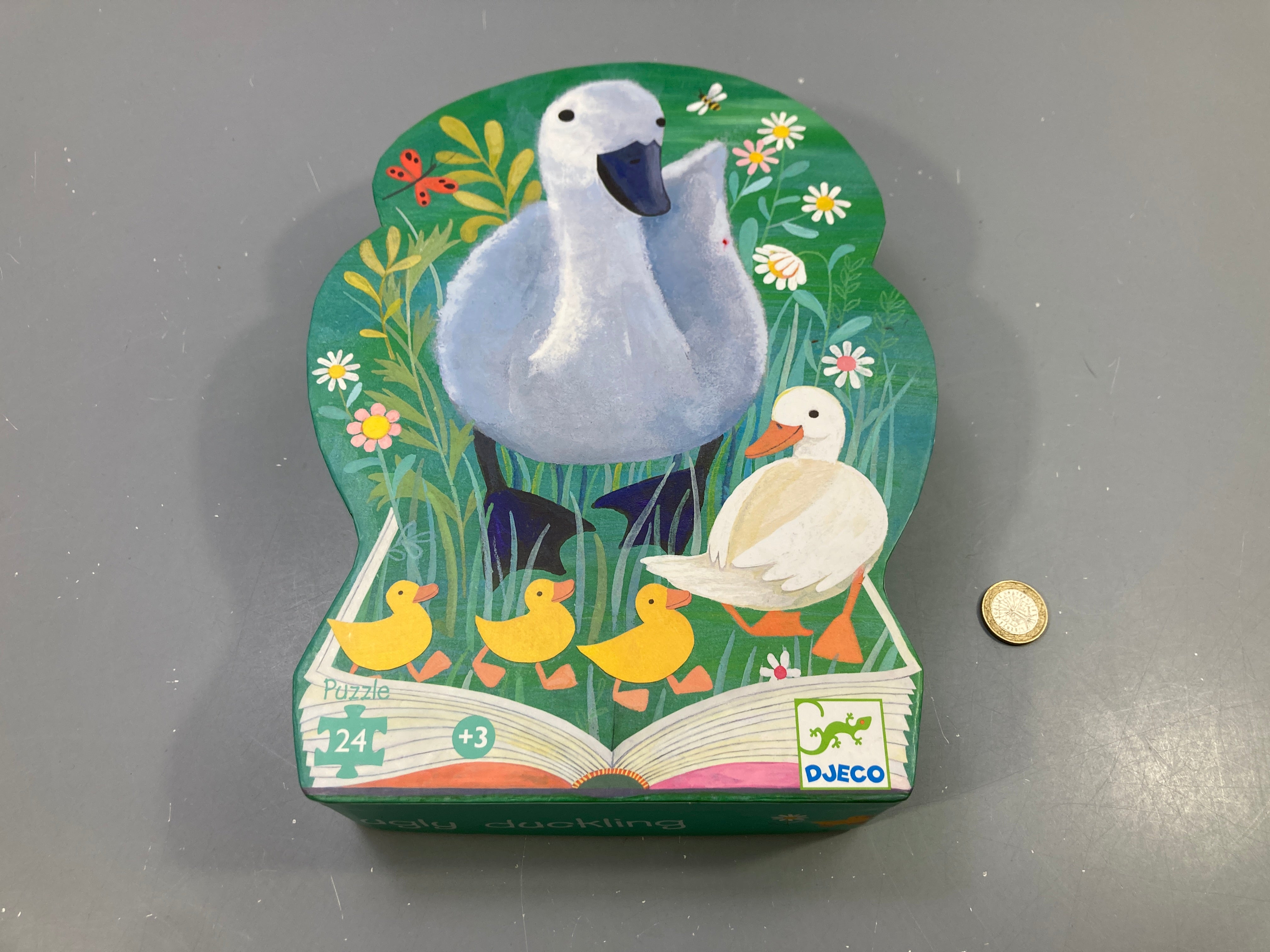 Puzzle silhouette 24 pcs Le vilain petit canard, boîte forme, vert, 3+