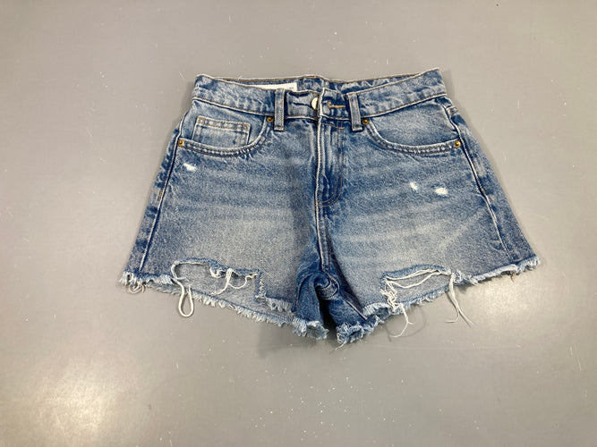 Short en jean effet effiloché, moins cher chez Petit Kiwi