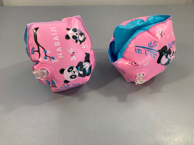 Brassards rose panda Nabaiji ,11-30kg, moins cher chez Petit Kiwi
