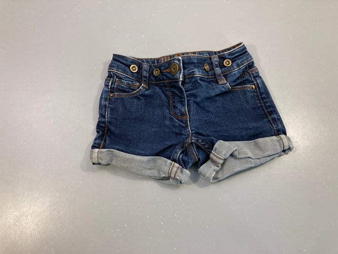 Short jean foncé à revers, moins cher chez Petit Kiwi