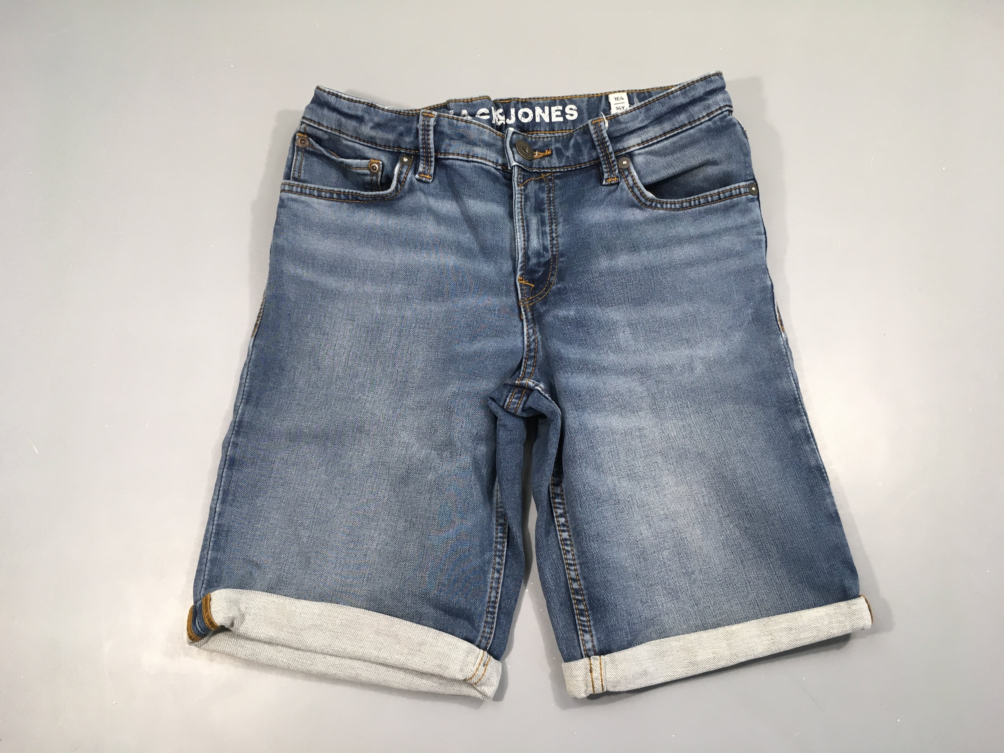 Bermuda denim regular à revers