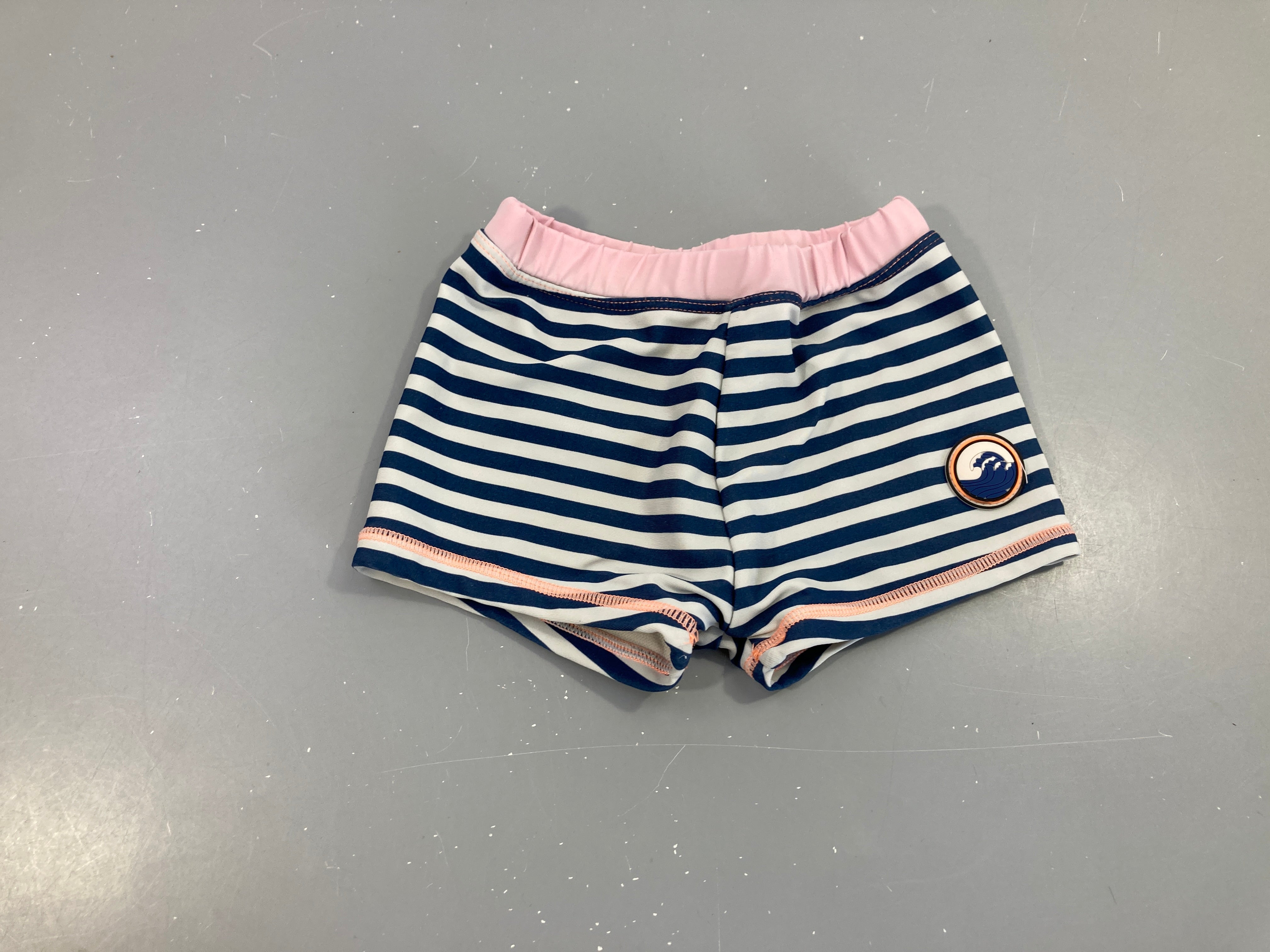 Maillot boxer bleu rayé blanc vague