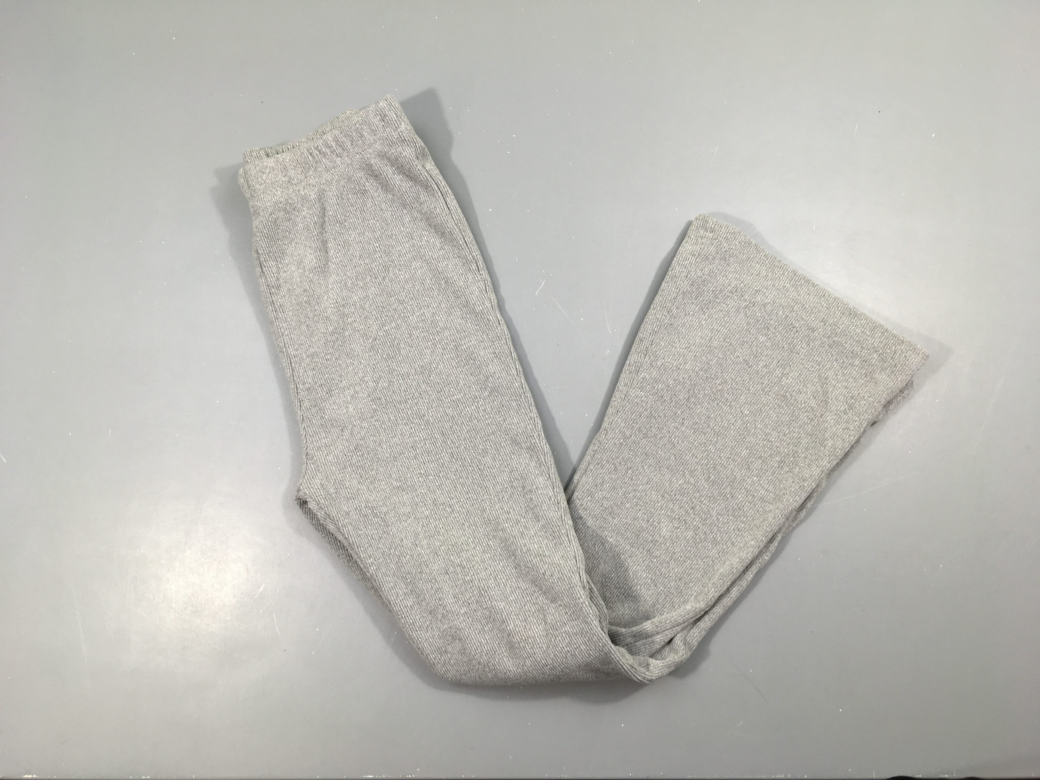 Pantalon gris côtelé molleton