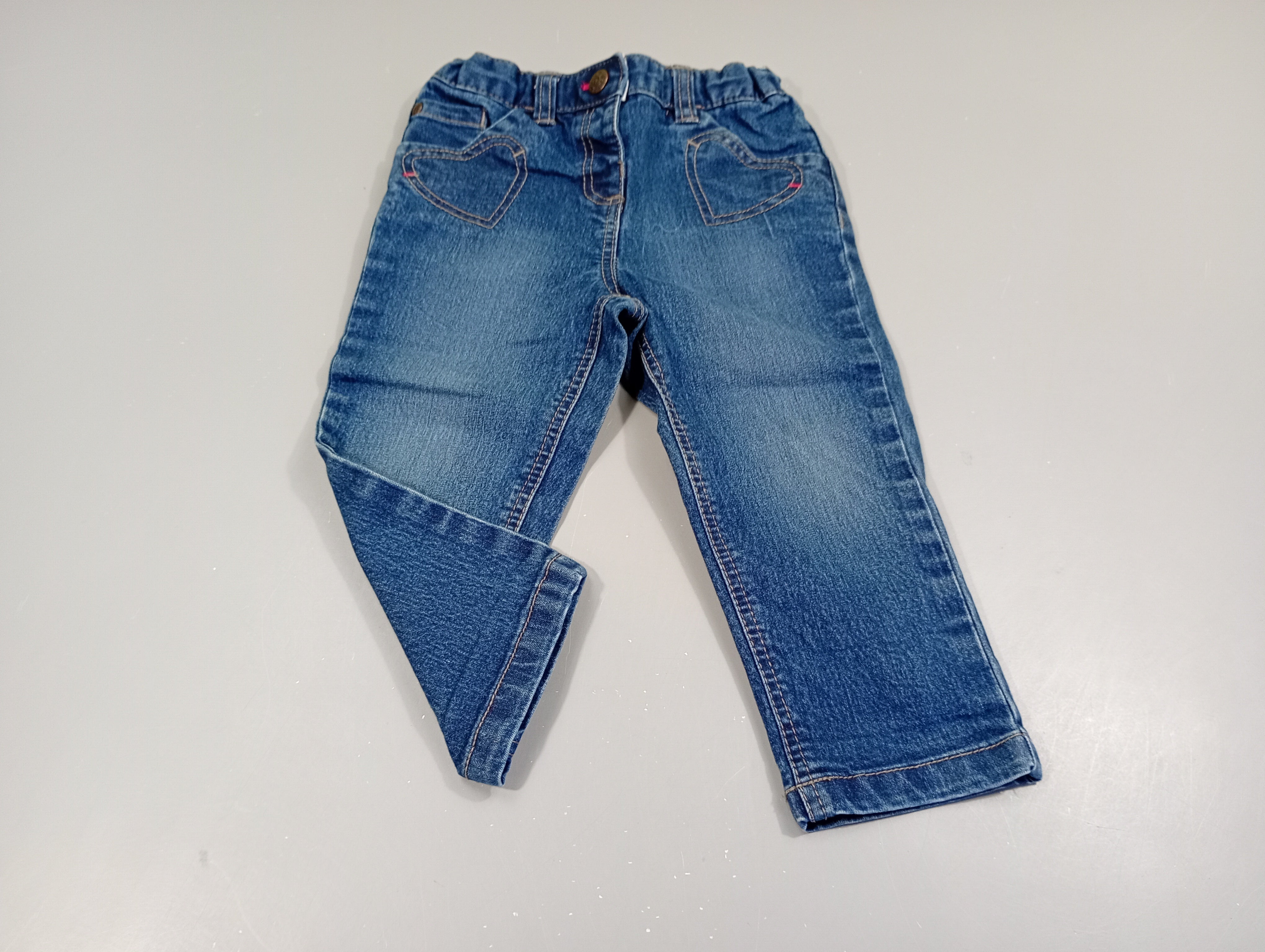 Jeans, coeur aux poches