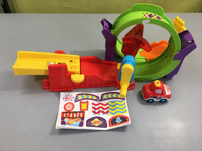 Circuit Tut Tut Looping - Tut Tut Bolides, moins cher chez Petit Kiwi