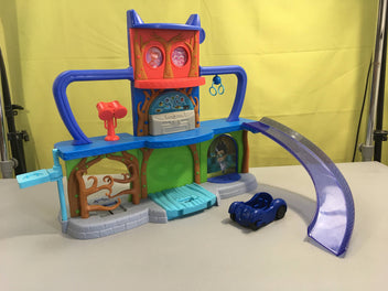Le quartier général des pyjamasques + 1 voiture