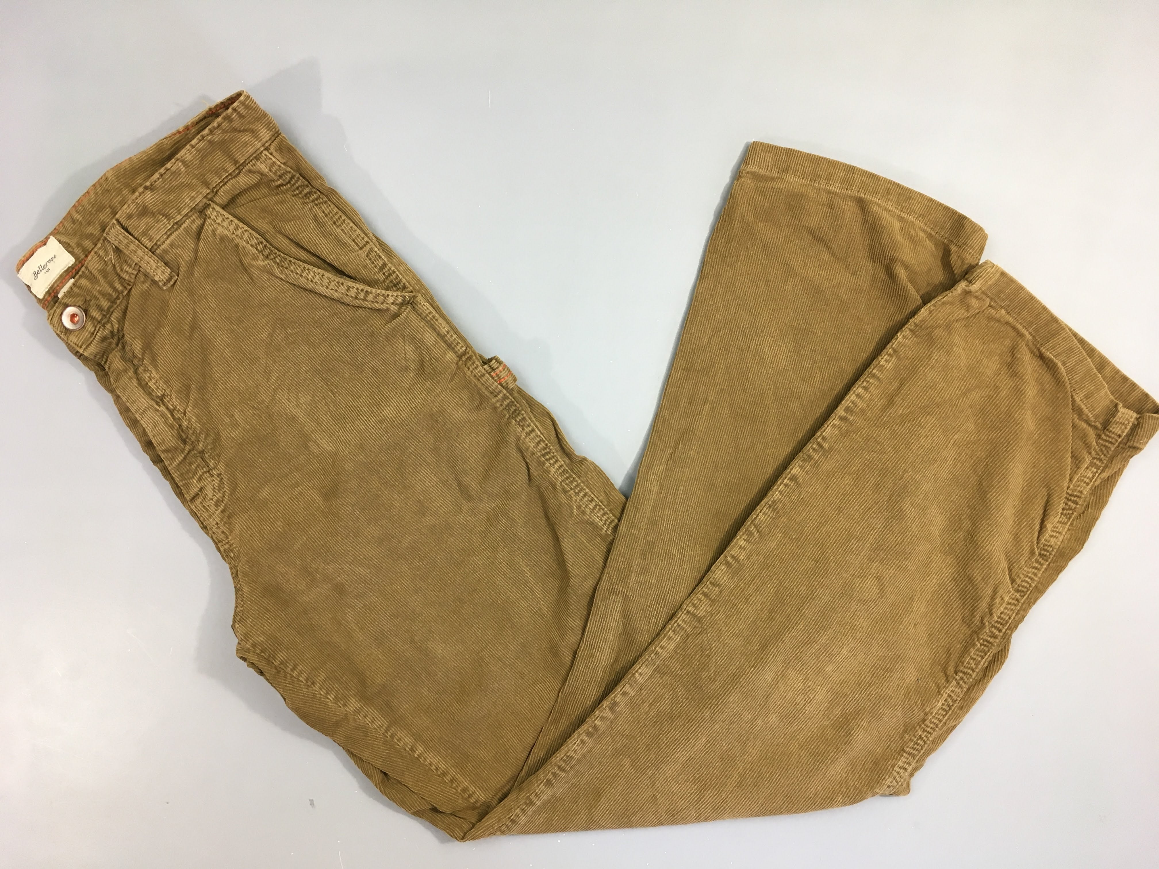 Pantalon velours côtelé brun