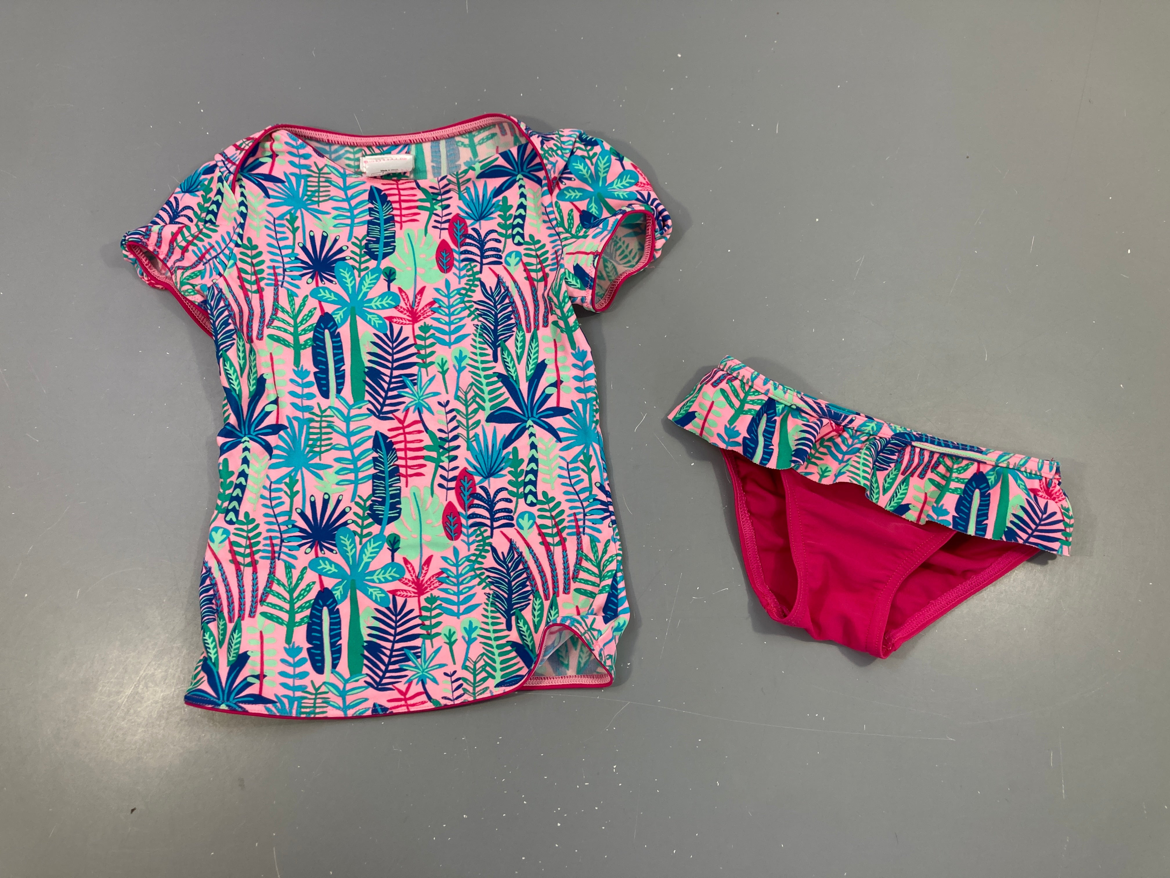 Tankini rose végétation bleu-vert-bouloché fesses
