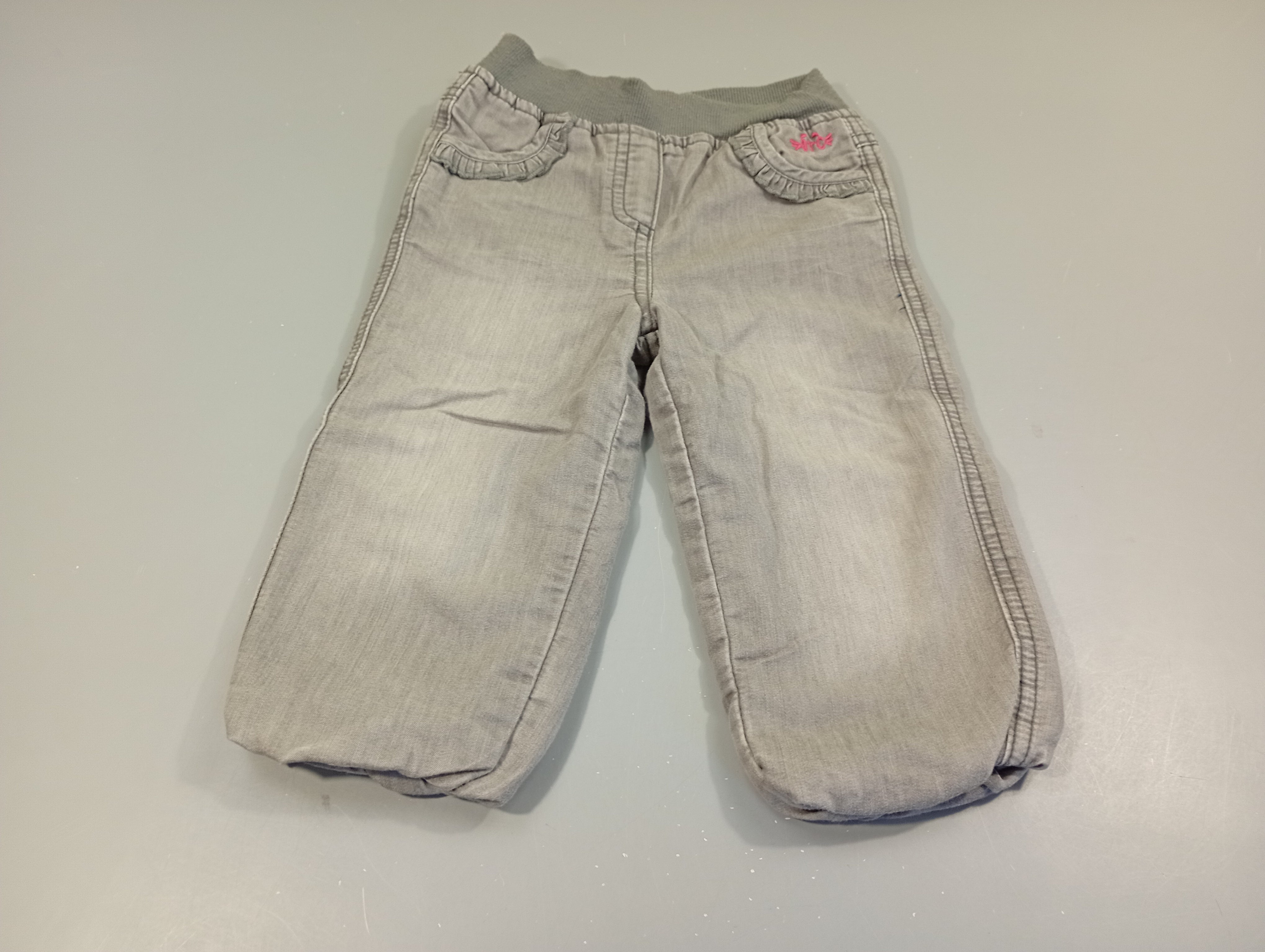 Pantalon  denim gris taille et chevilles élastiques, effet légèrement délavé doublé polar 
