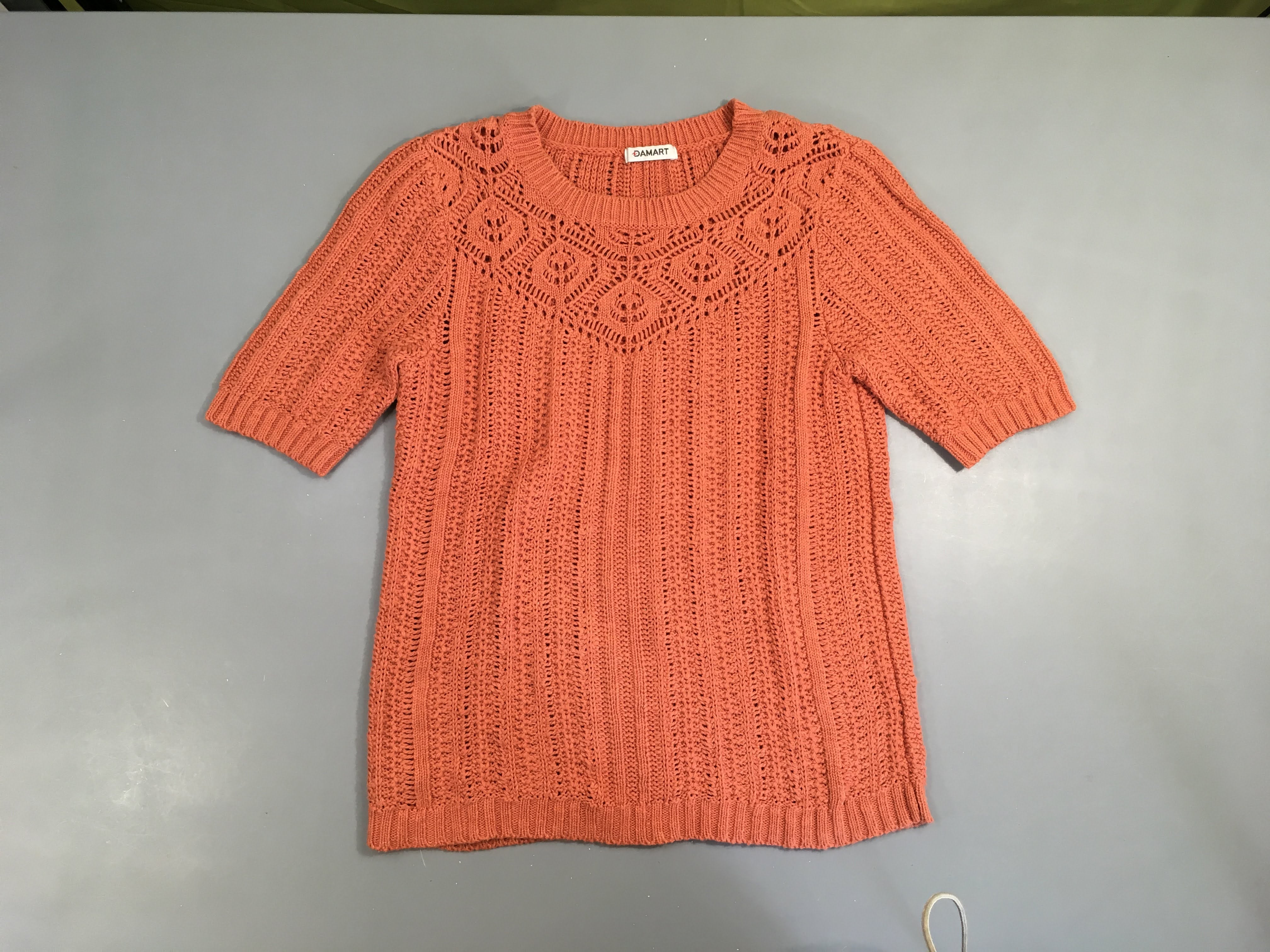 Pull m.c mailles saumon