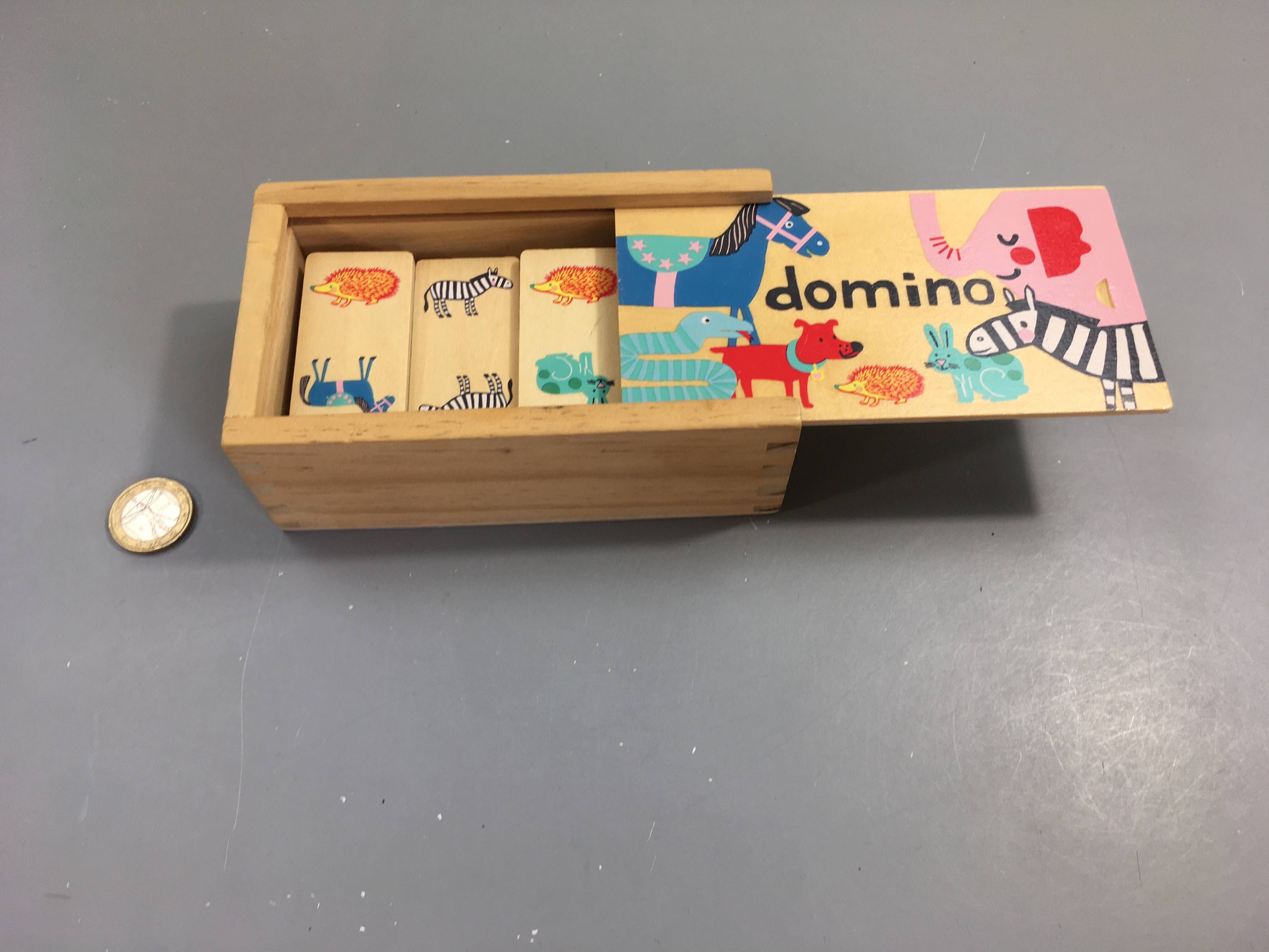 Domino en bois animaux