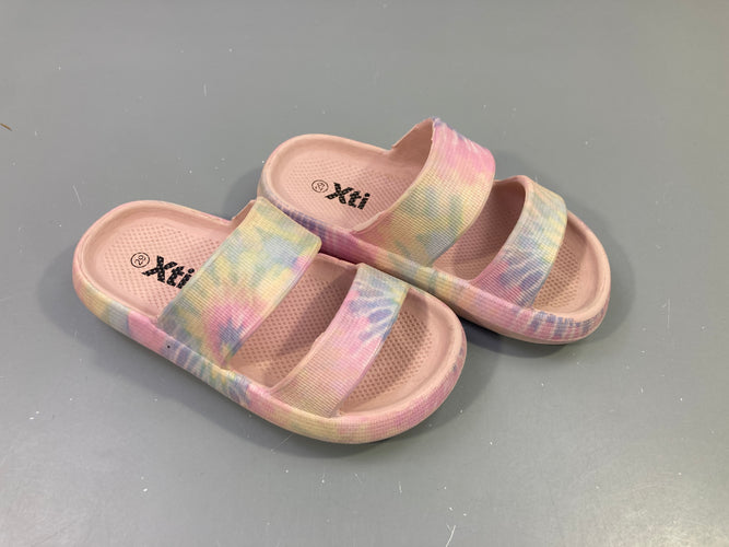 Claquettes rose fleuri léger, moins cher chez Petit Kiwi