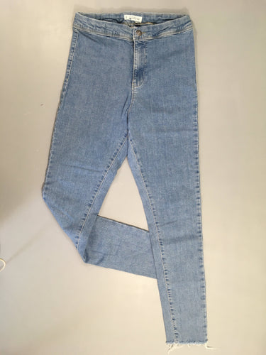 Jegging effet effiloché, moins cher chez Petit Kiwi