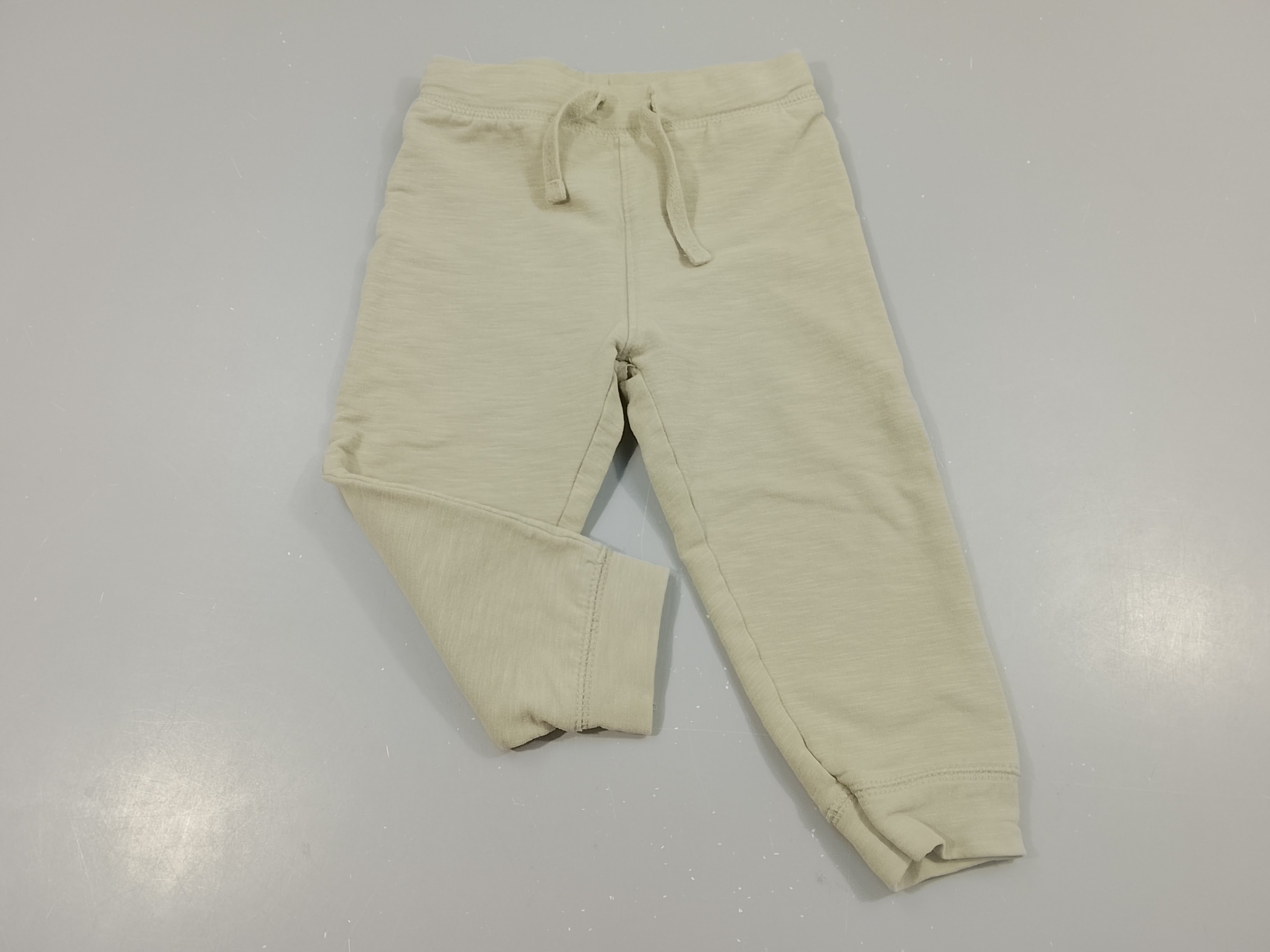 Pantalon molleton kaki clair flammé