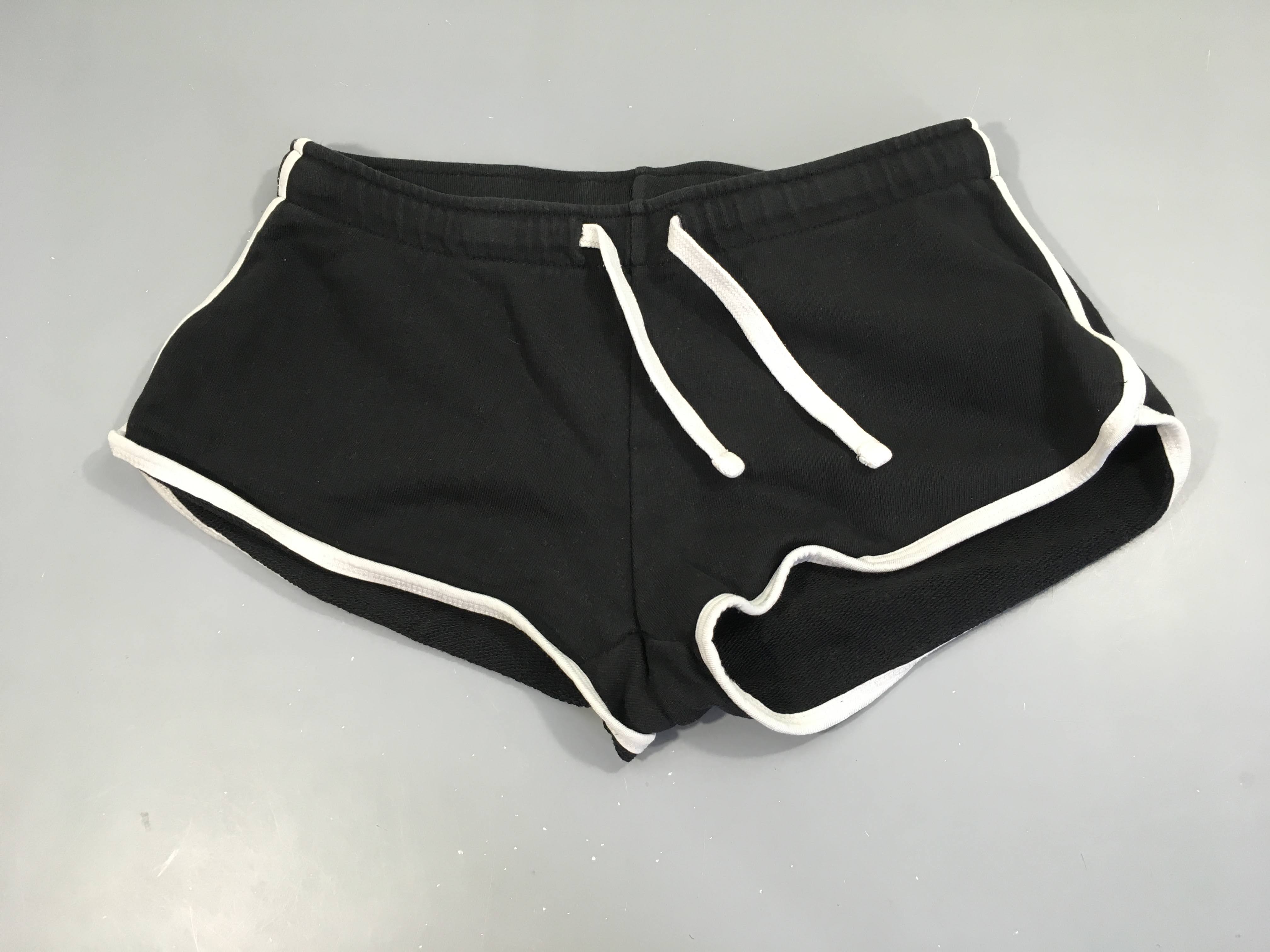 Short noir bords blancs