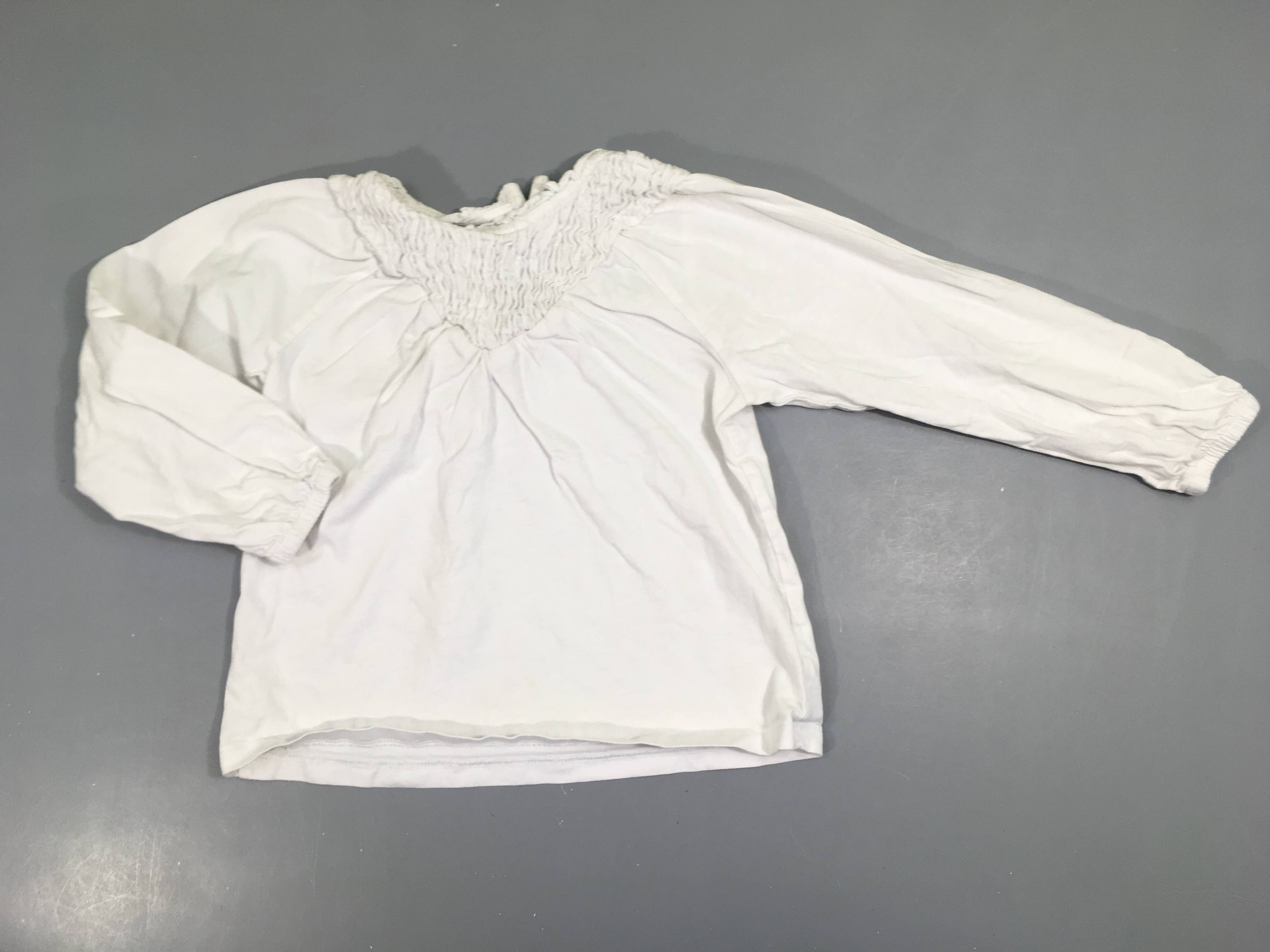 T-shirt m.l blanc s.mocké, petite tache jaune à l'avant