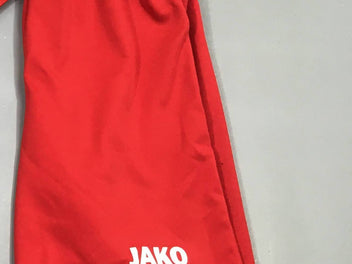 Short de sport rouge, Jako