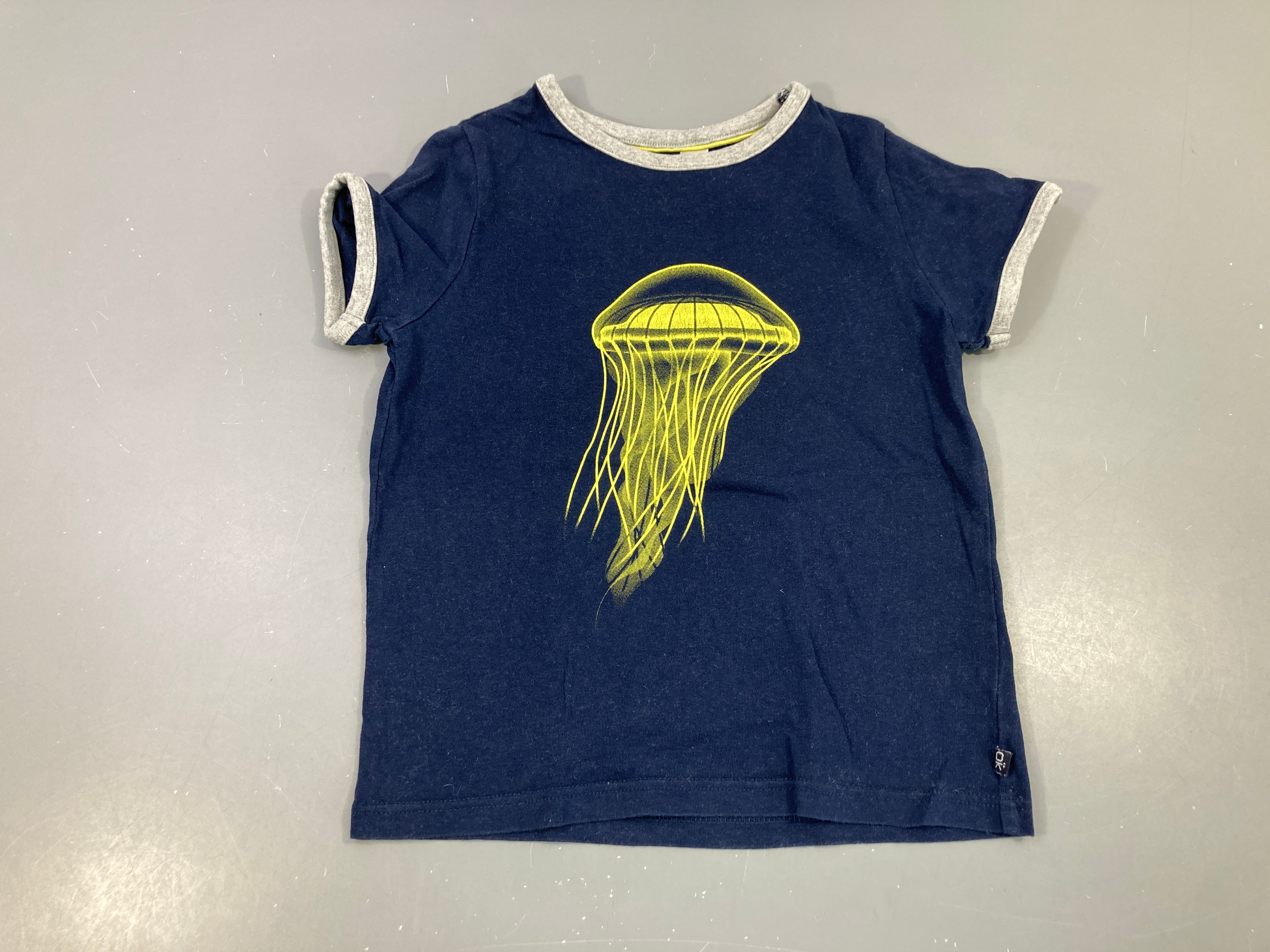 T-shirt m.c bleu foncé méduse