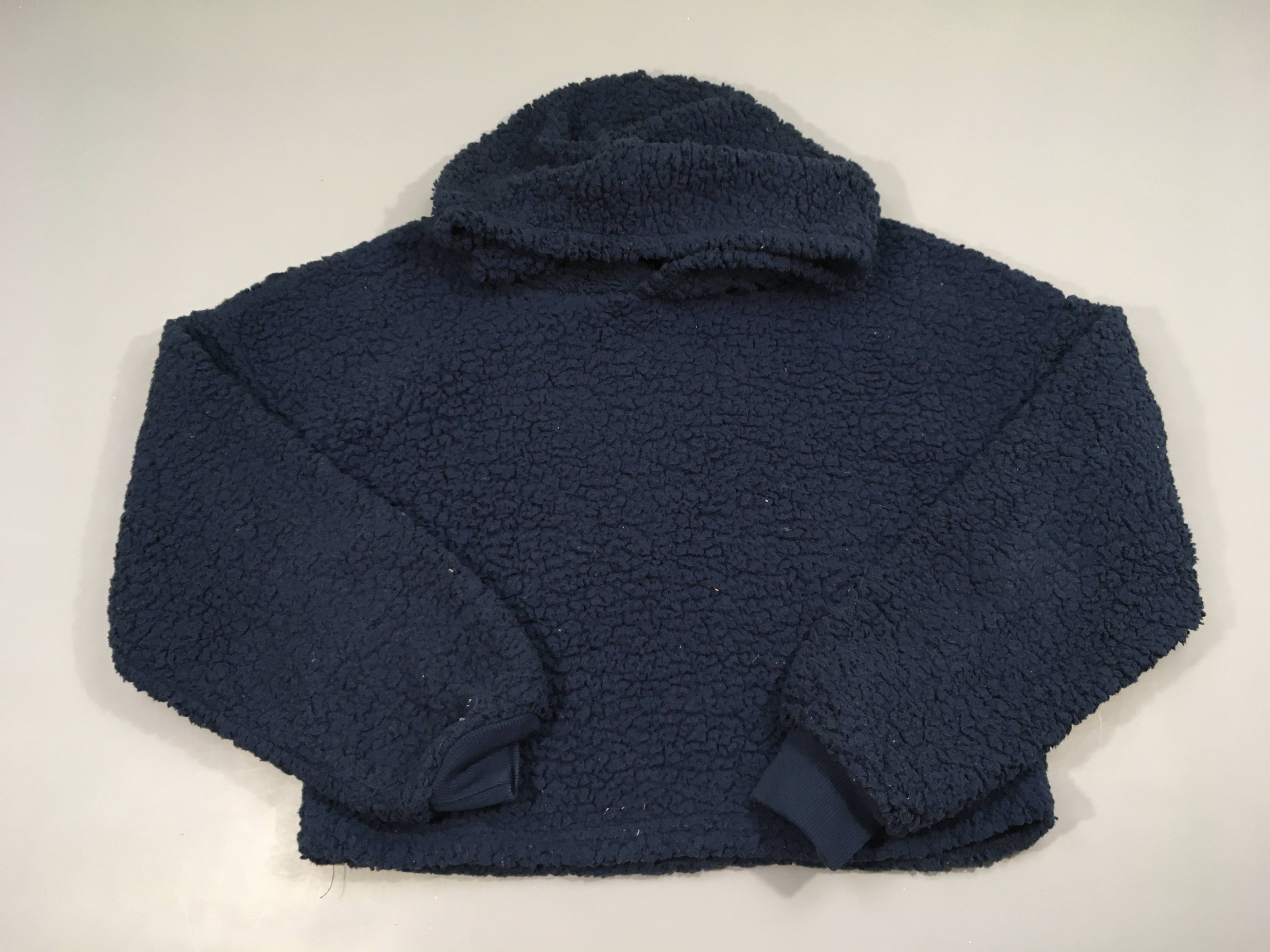 Pull court à capuche teddy bleu foncé