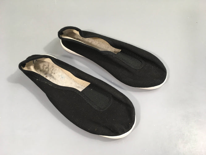 Sandales de gym noires domyos 29, moins cher chez Petit Kiwi