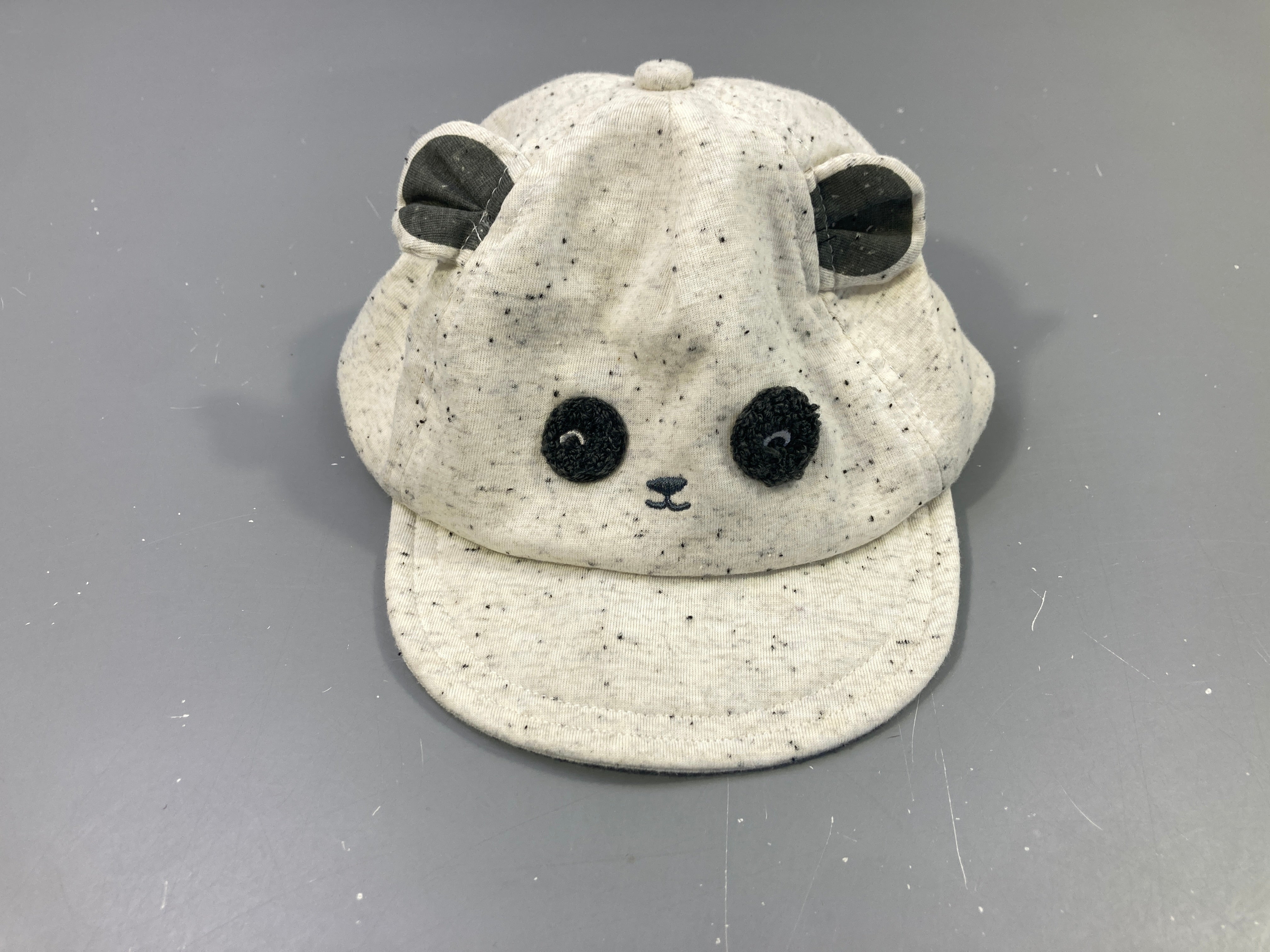 Casquette molleton greige Panda 47cm