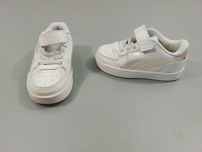 Baskets blanc, rose, bandes irrisées "Puma"  (22), moins cher chez Petit Kiwi